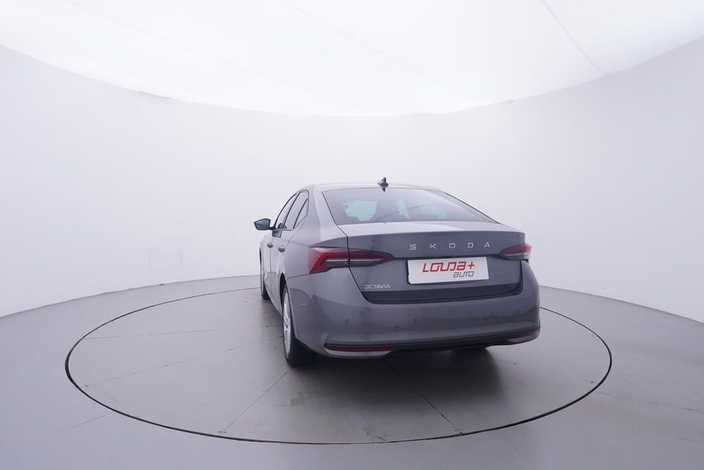 Škoda Octavia, Selection 1.5 TSI 85 kW - fotka 4