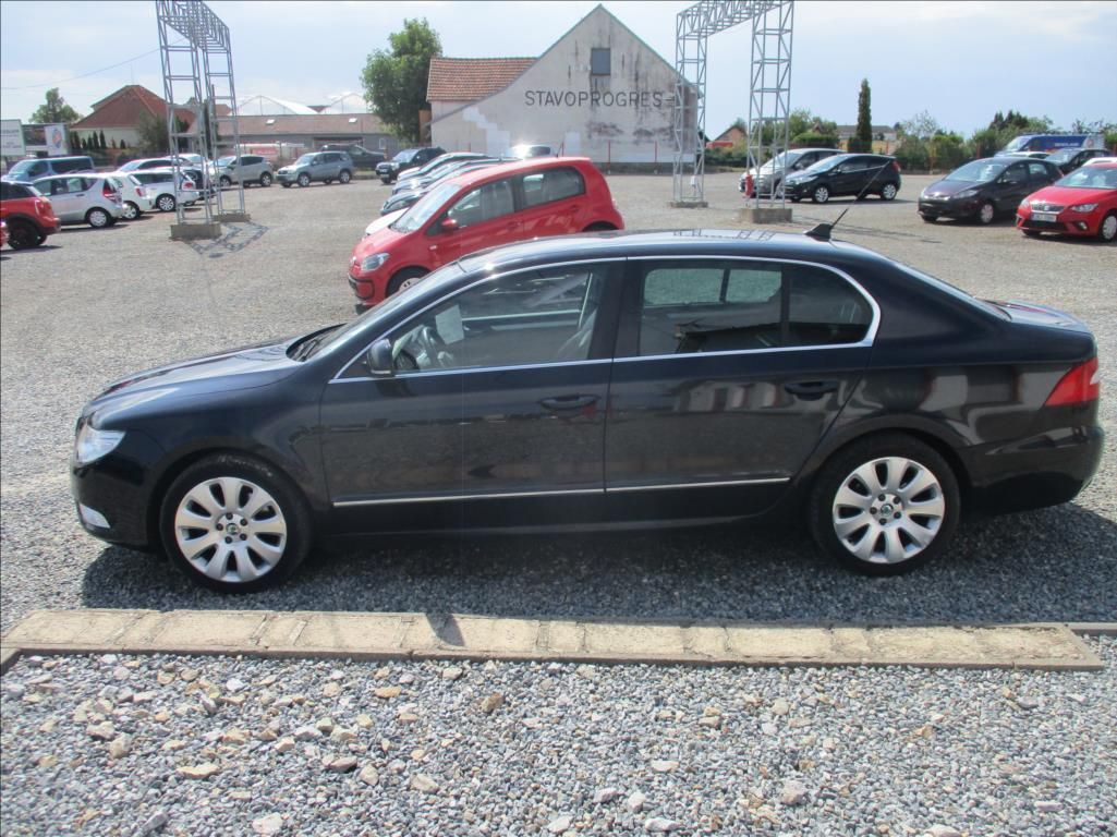 Škoda Superb, 2,0 TDi, Eleg.aut,klim s.kn,CZ - fotka 4