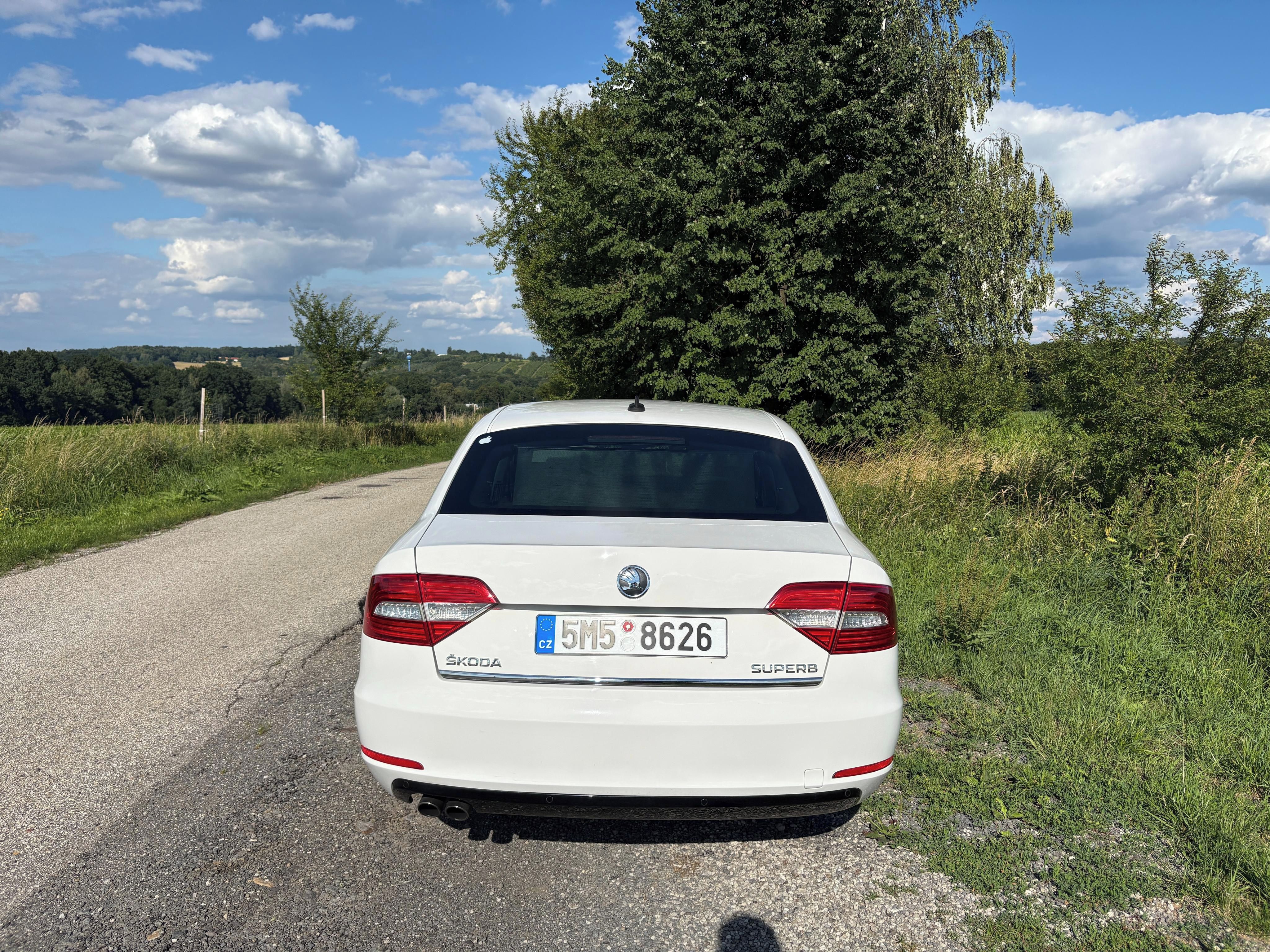 Škoda Superb, Škoda Superb 1.8 TSI L&K - fotka 6