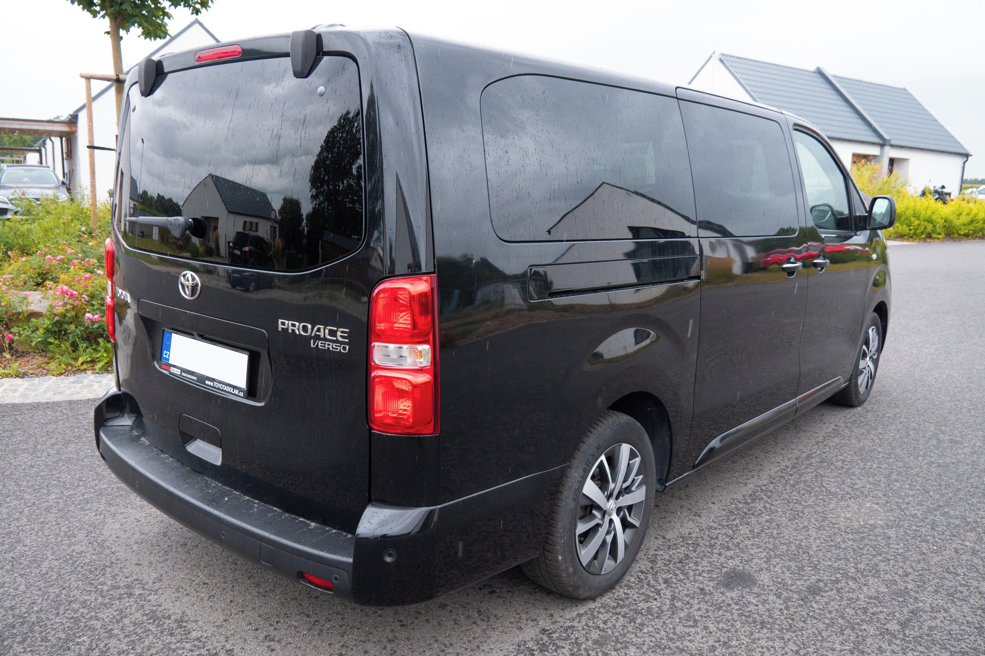 Toyota Proace Verso, 2.0D 130kW L2, VIP, DPH, 1.maj - fotka 3