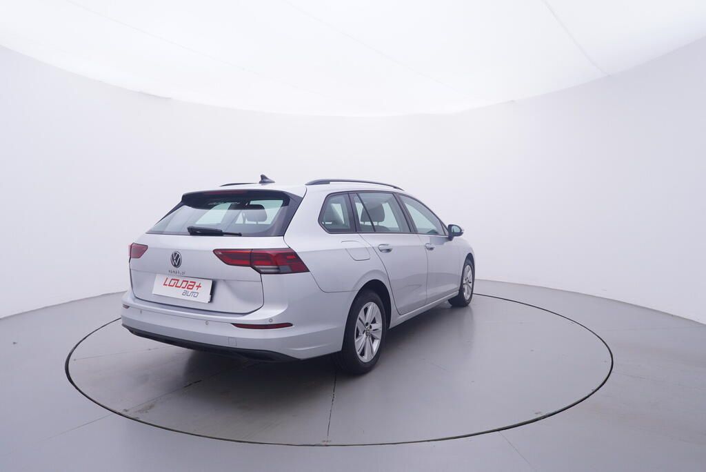 Volkswagen Golf, 1.5 TSI 96 kW - fotka 5