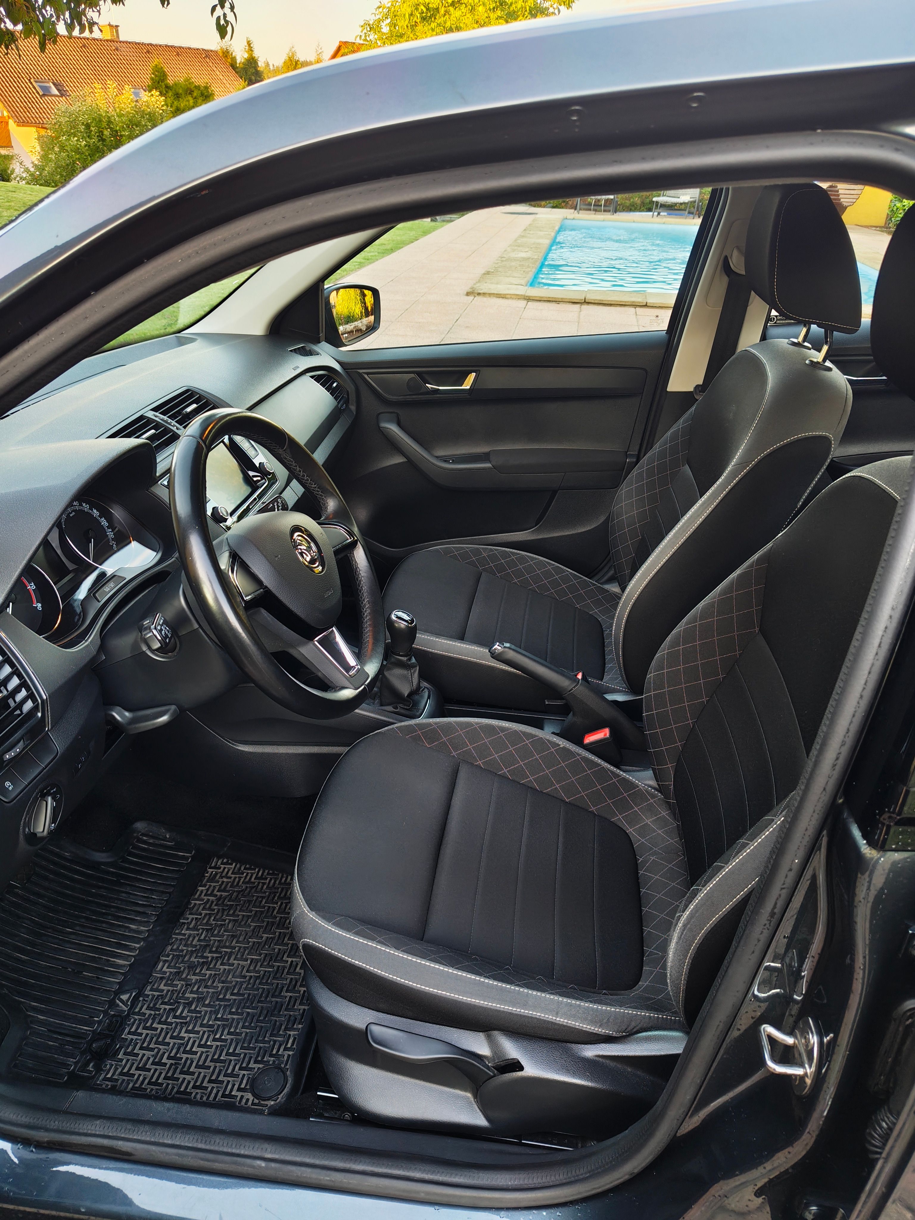 Škoda Fabia, 1.0 MPI, 44 kW, jako nové - fotka 5