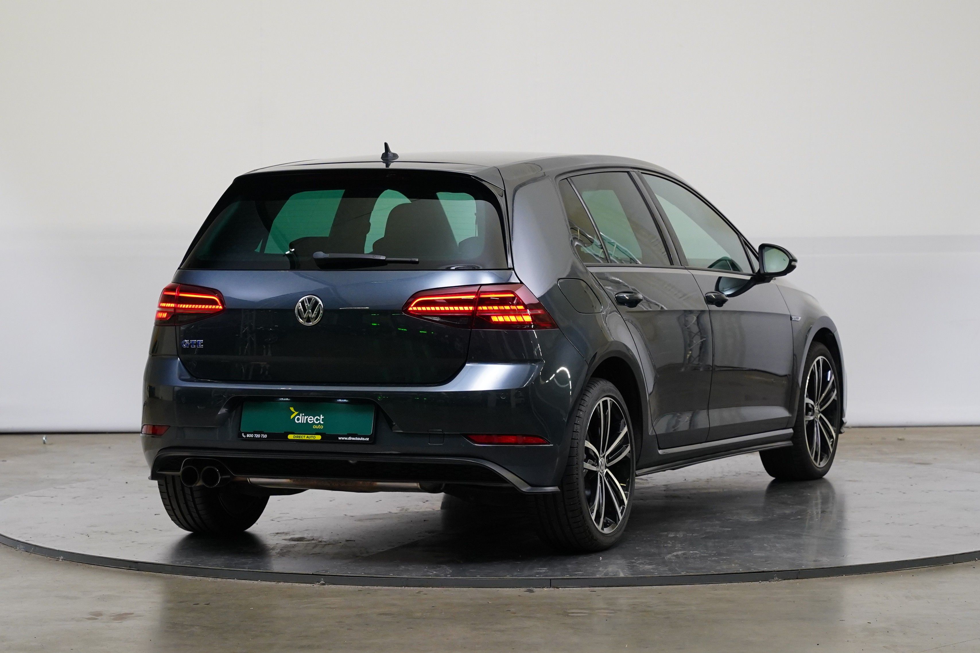 Volkswagen Golf, 1.4 TSI 150 kW DSG GTE - fotka 2