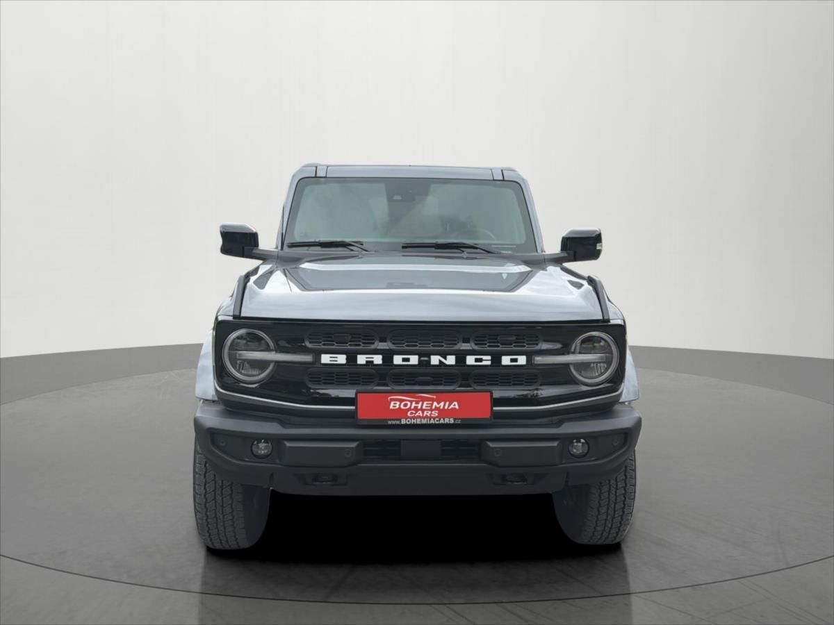 Ford Bronco, 2,7 V6 AUT OUTER BANKS ČR - fotka 2