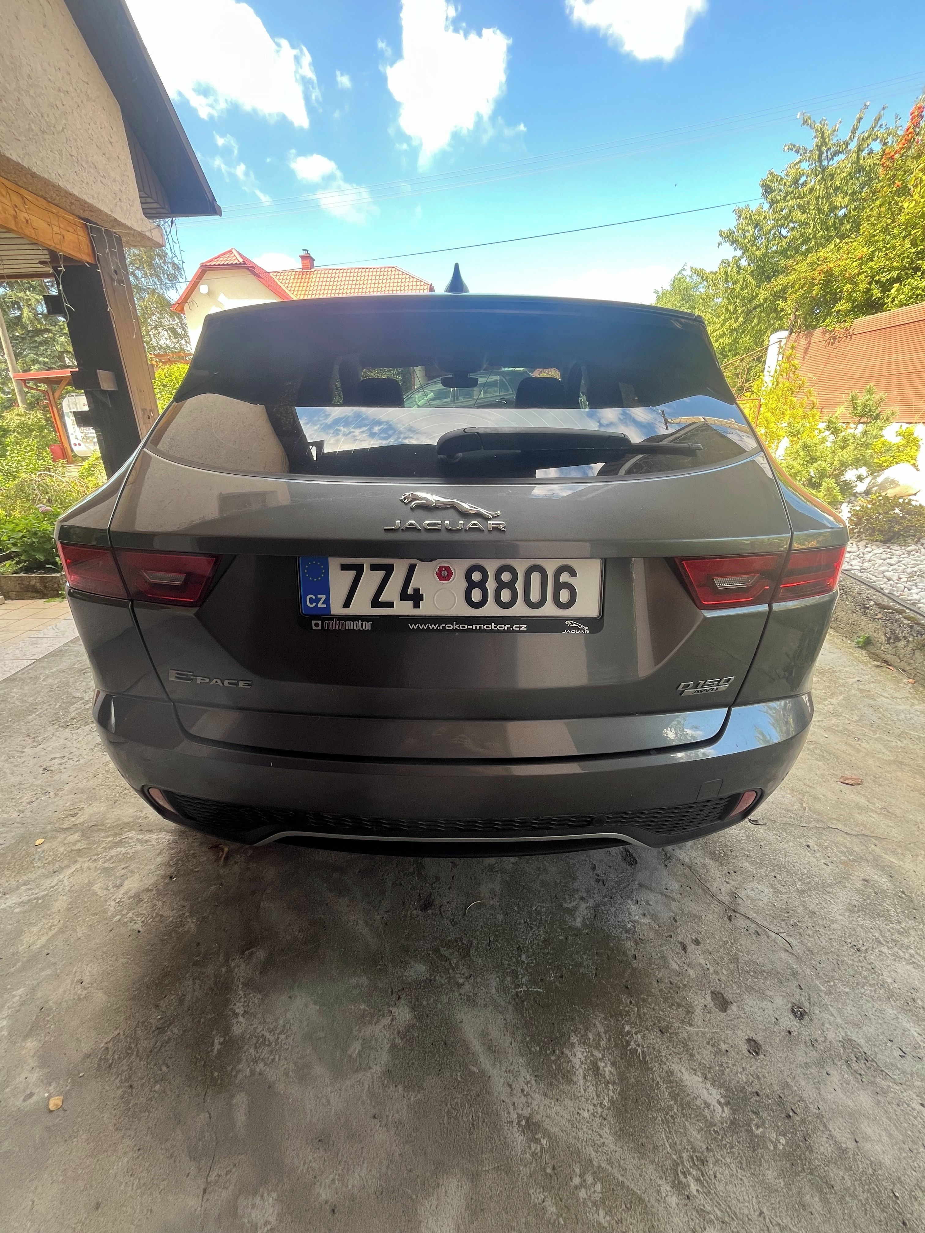 Jaguar E-Pace, D150, 2.0 AWD - fotka 6