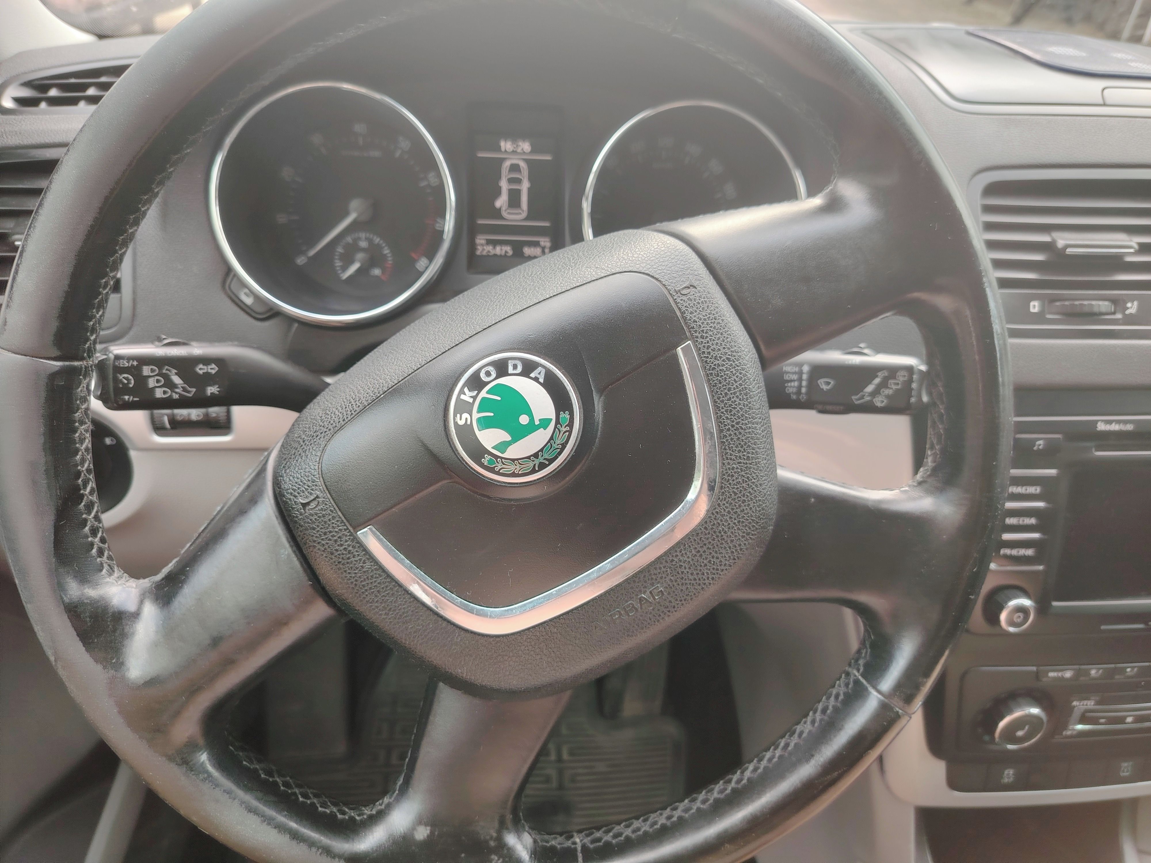 Škoda Yeti, 1.8 TSI 118kW 4x4 - fotka 6