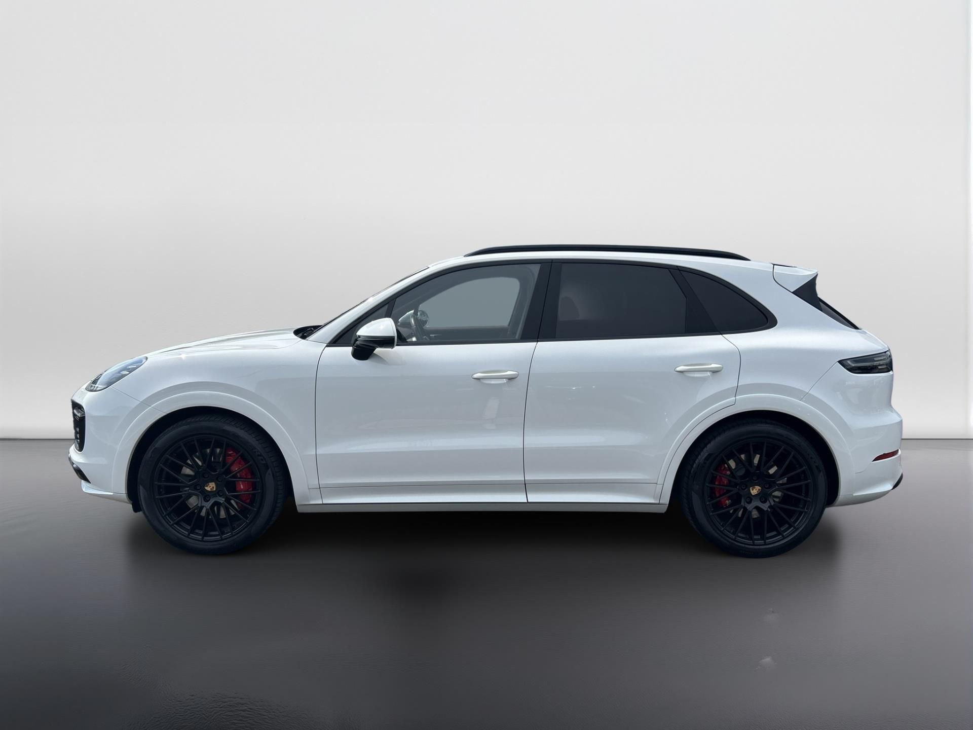 Porsche Cayenne, GTS - fotka 2