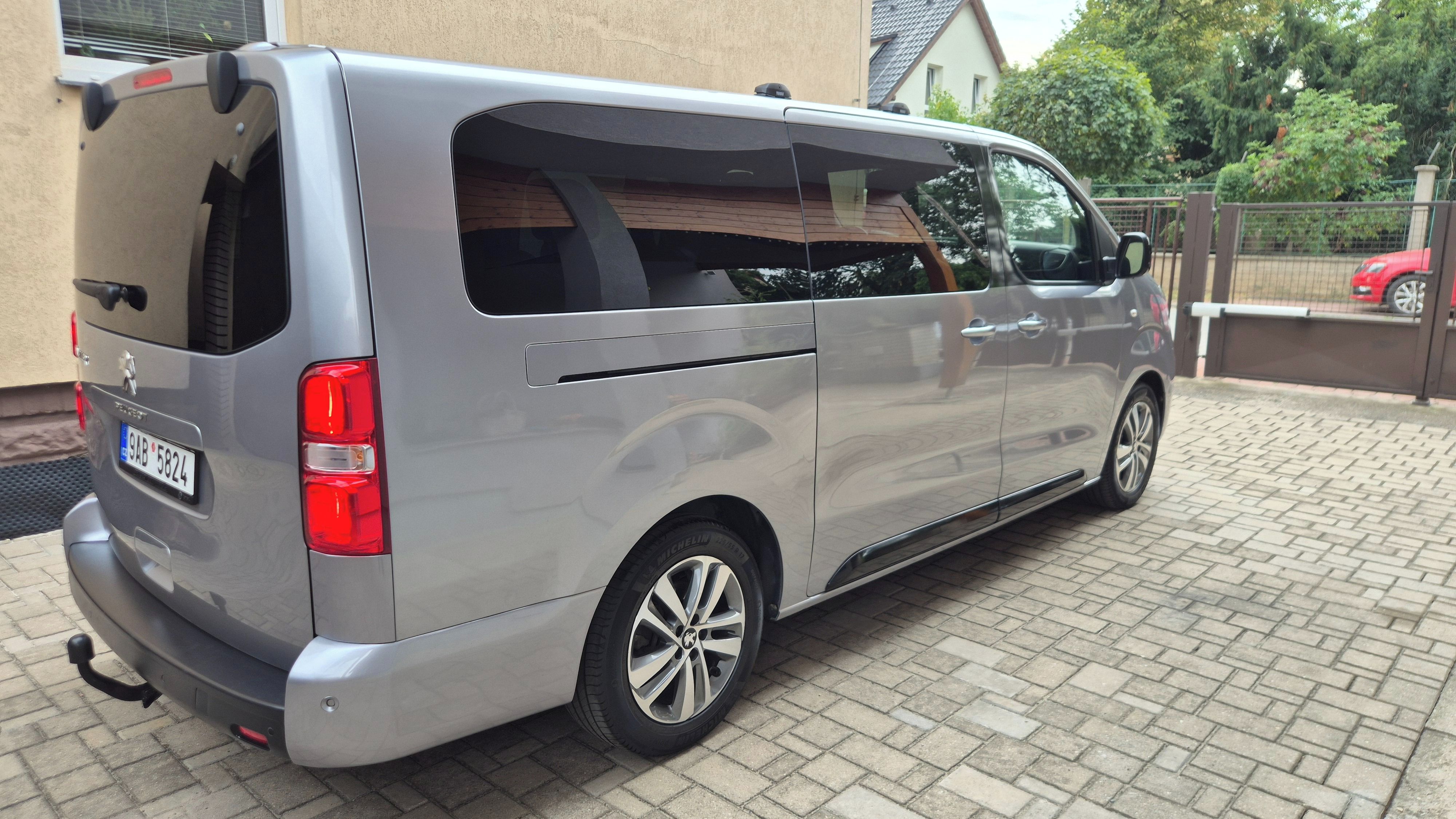 Peugeot Traveller, 2.0 BlueHD ALLURE L3 - fotka 6