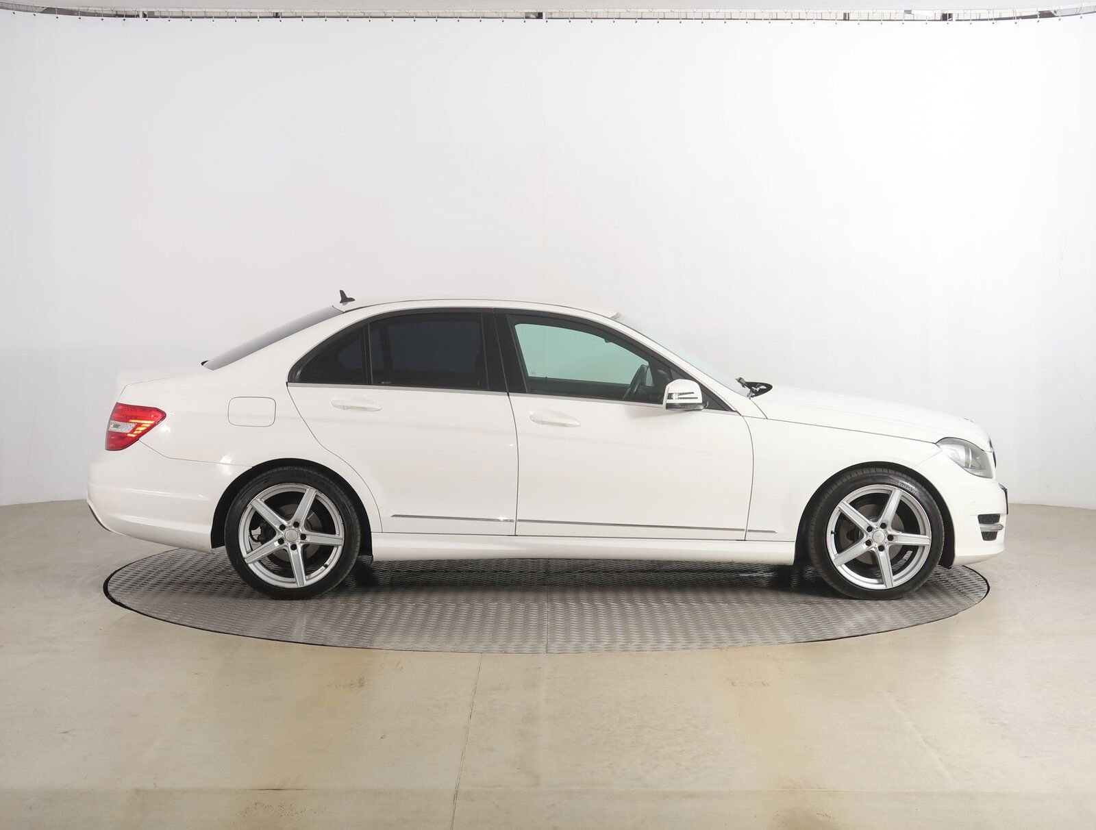Mercedes-Benz Třídy C, 180 CDI, Automat, Serv.kniha - fotka 6