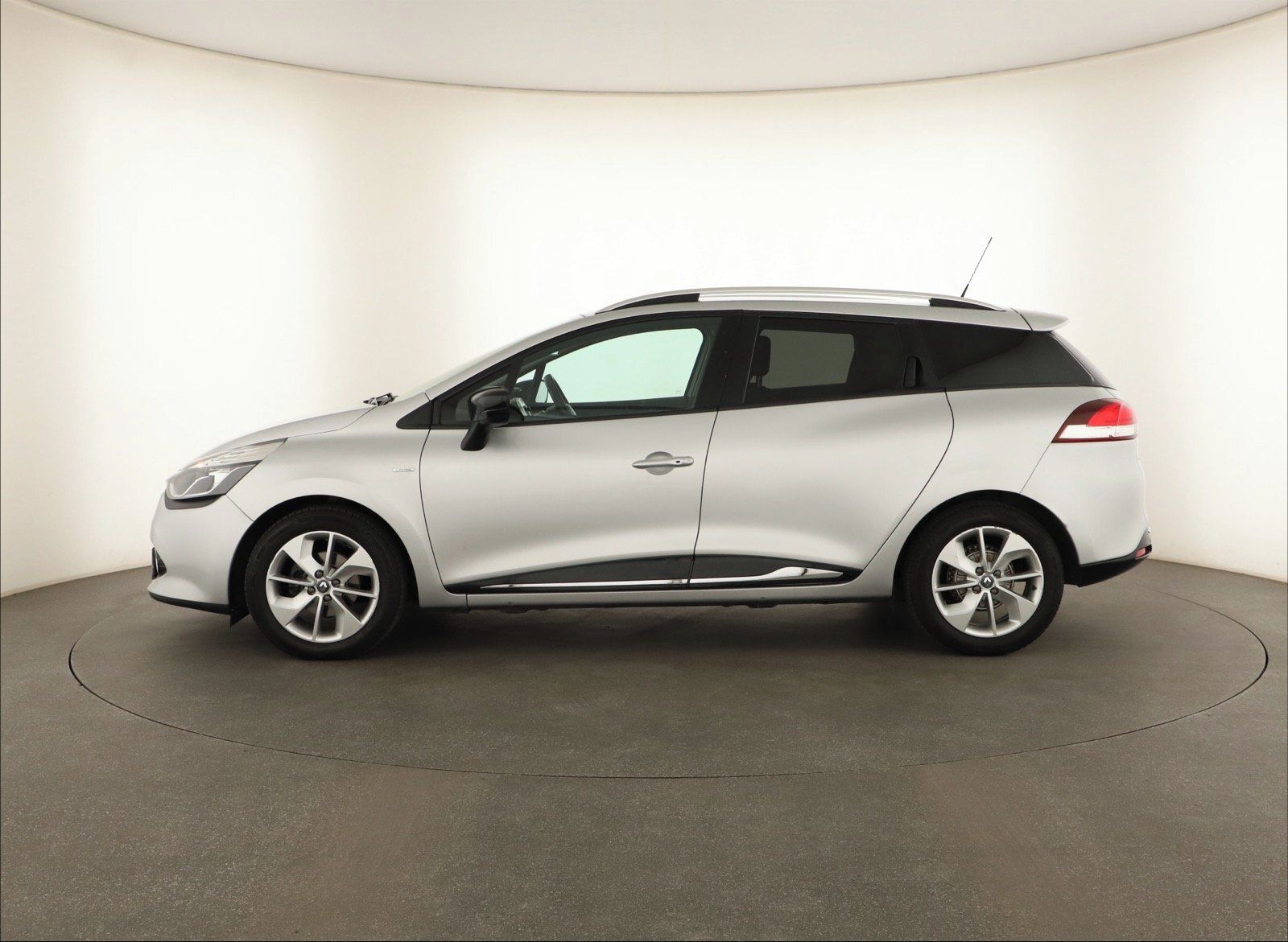Renault Clio, 1.2 TCe, Automat - fotka 3
