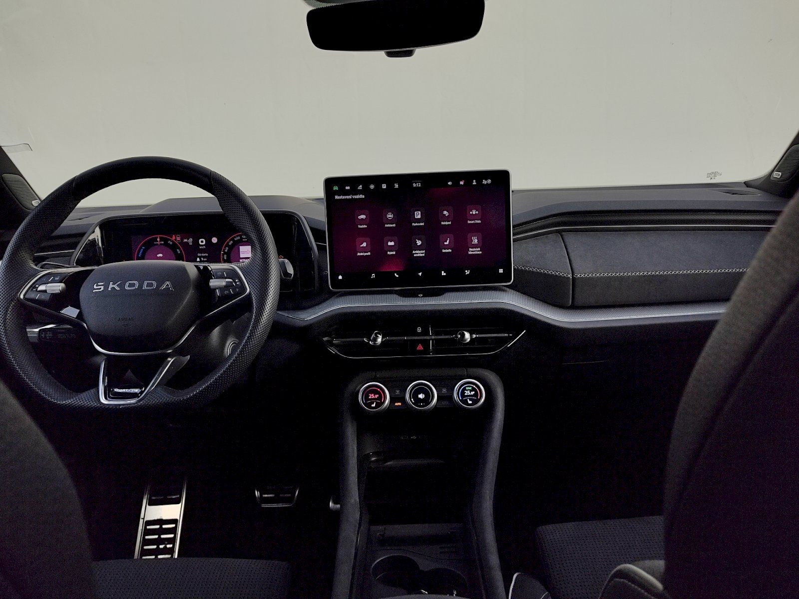 Škoda Kodiaq, iV SportLine 1,5 Tsi DSG - fotka 5