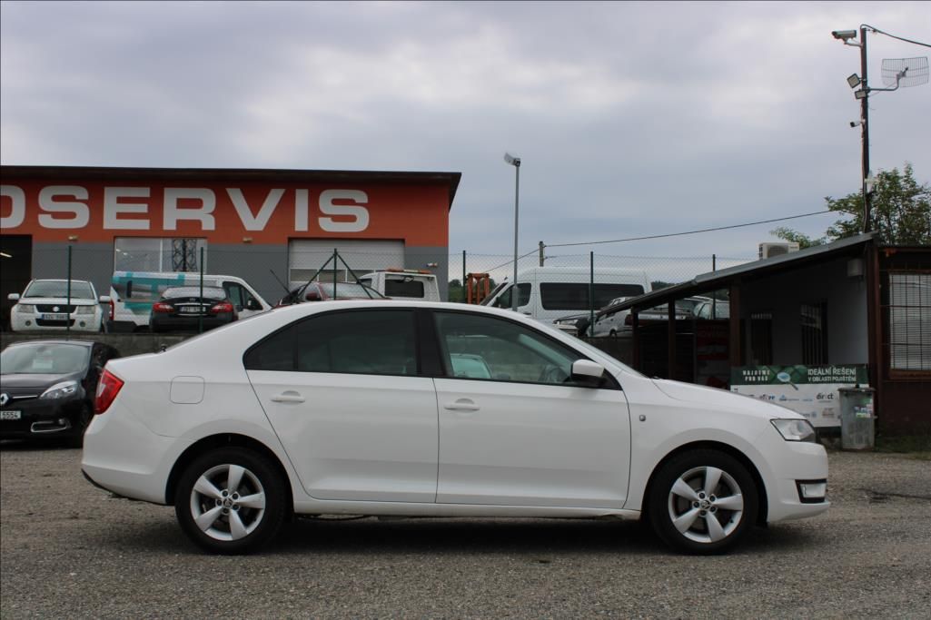Škoda Rapid, 1,6 TDi  DIG. KLIMA, STK 9/27 - fotka 4
