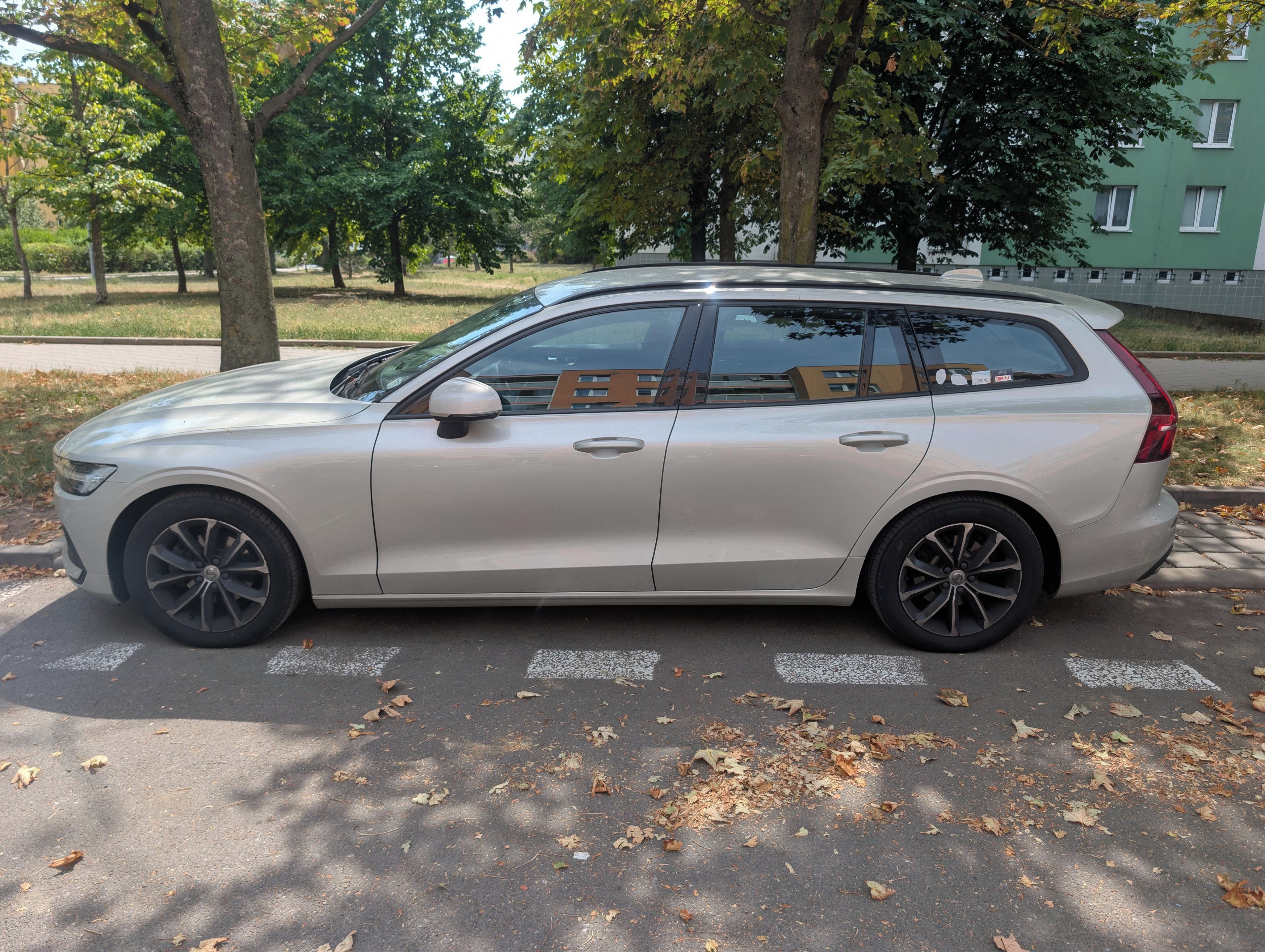 Volvo V60, D4 140kW - servisováno