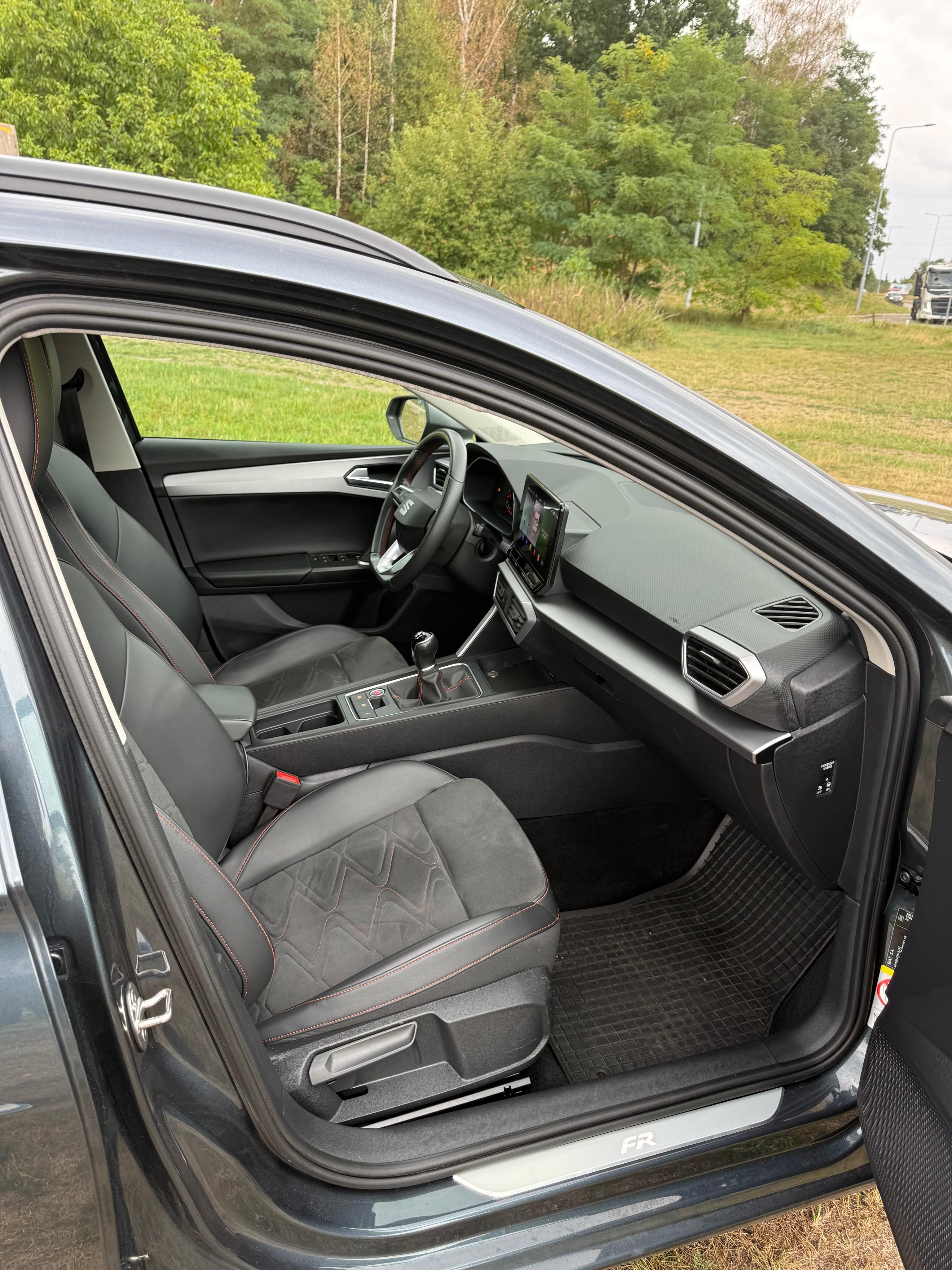 Seat Leon, 1.5 TSI FR ST, 72.000 km, 2021 - fotka 6
