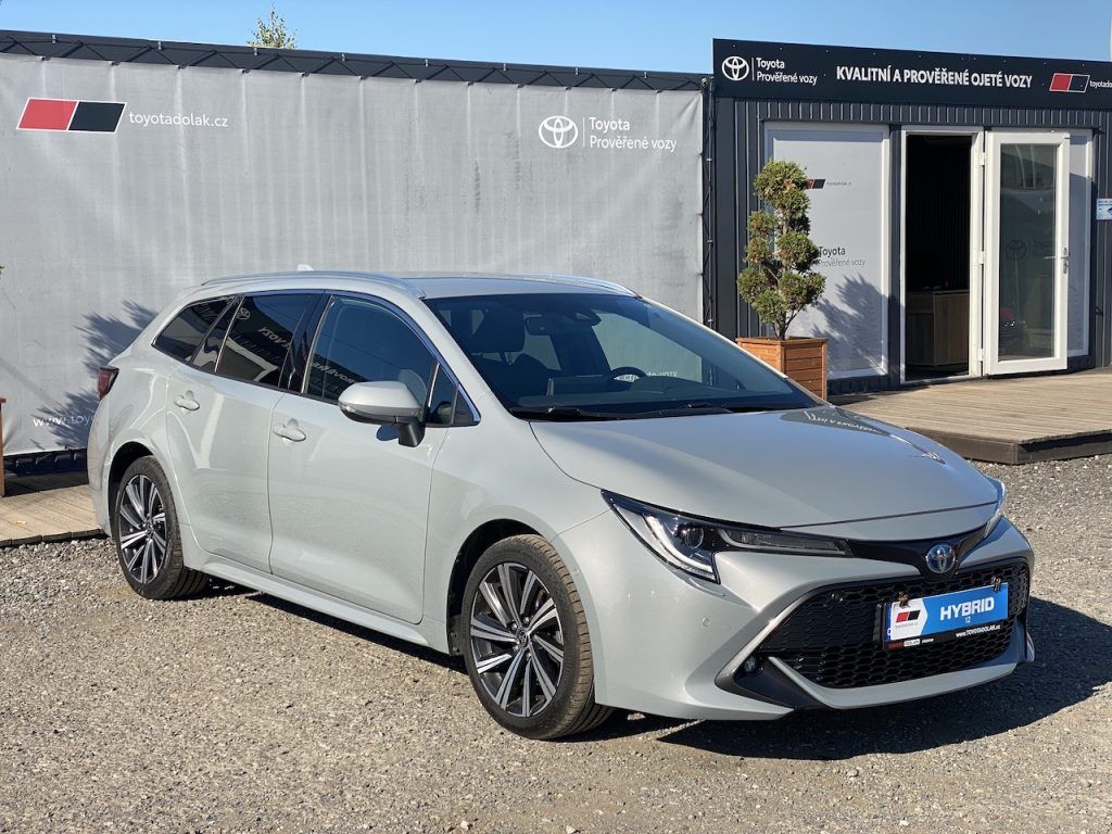 Toyota Corolla, 1.8HSD, ČR-1m, StyleTech, DPH