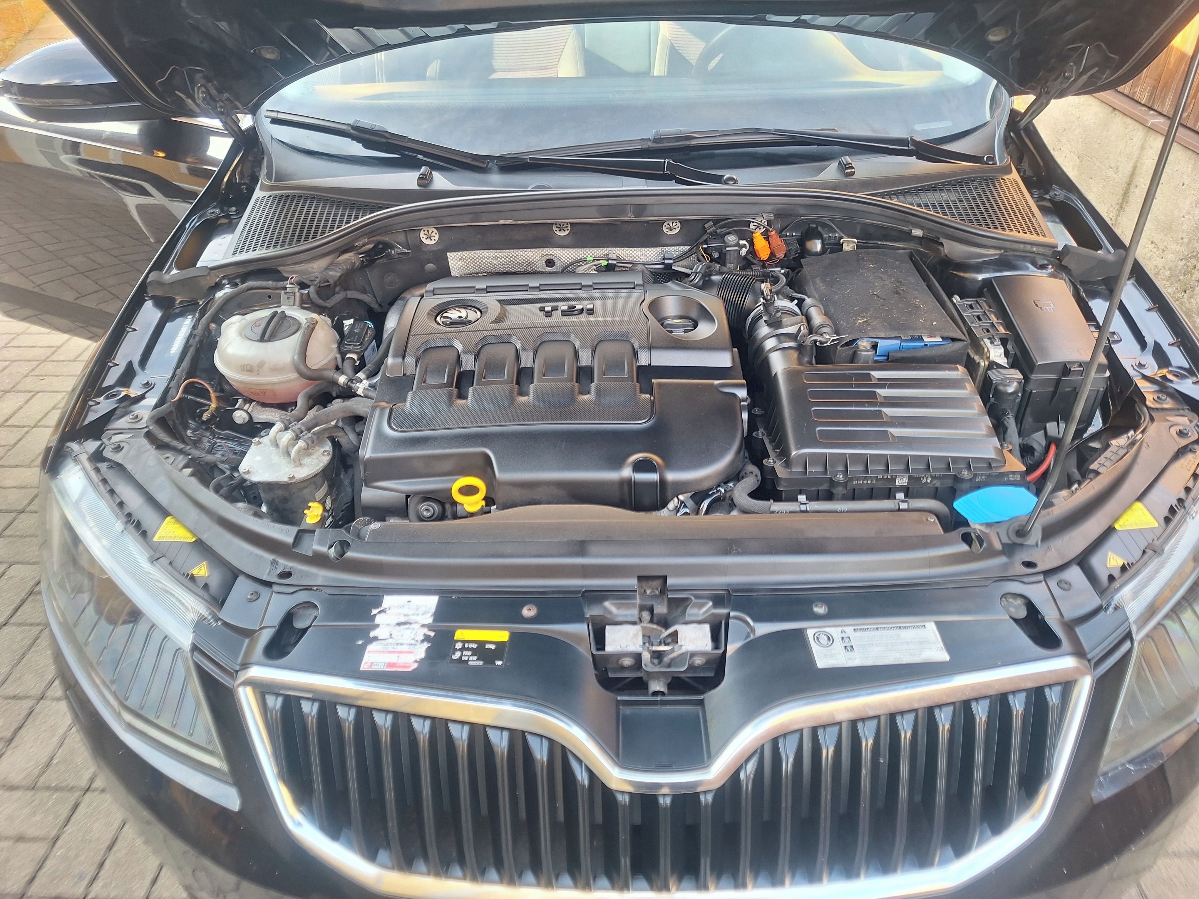 Škoda Octavia, 2.0 - fotka 4