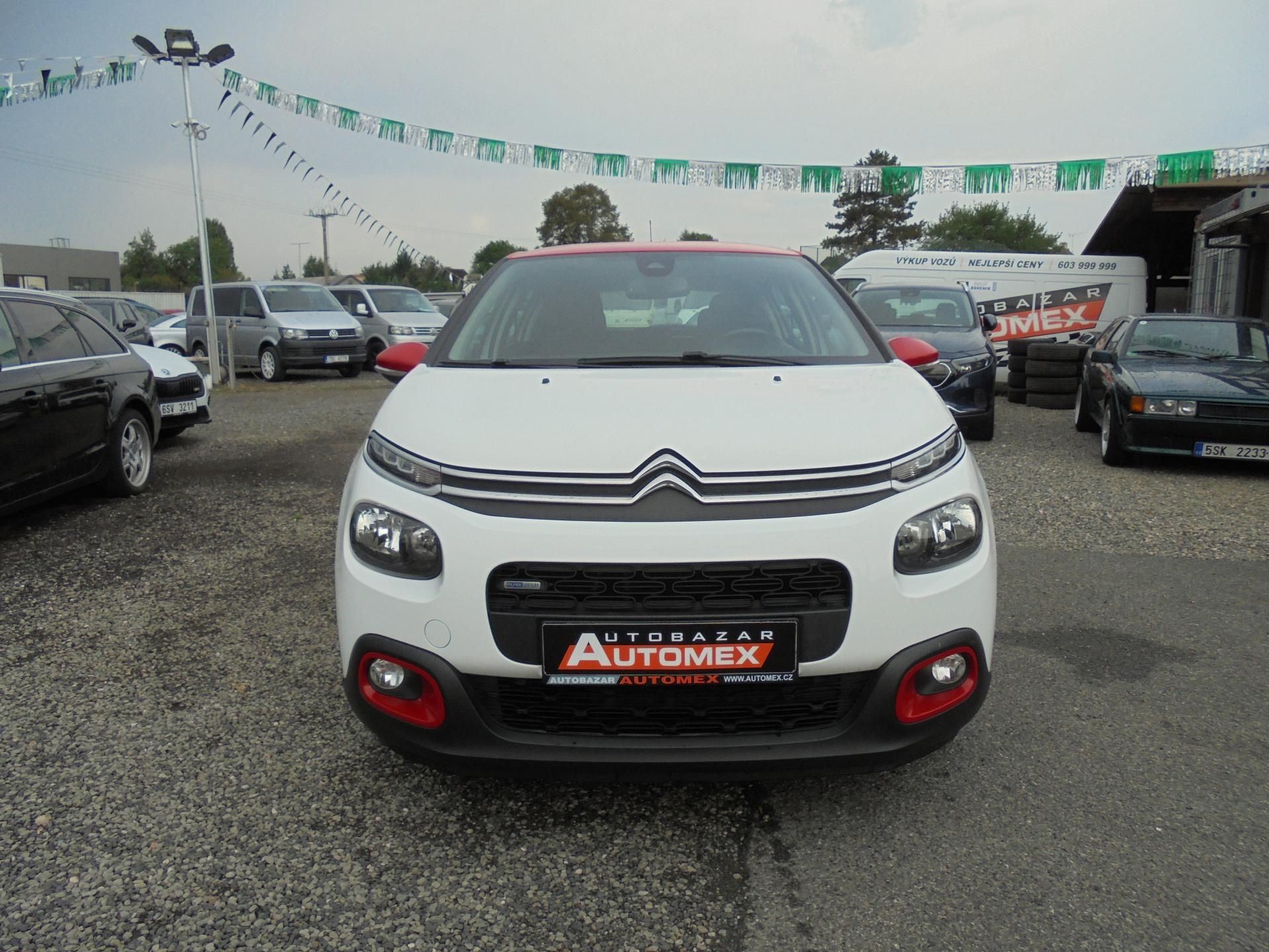 Citroën C3, 1.2i - PureTech-ČR-ALU - fotka 2