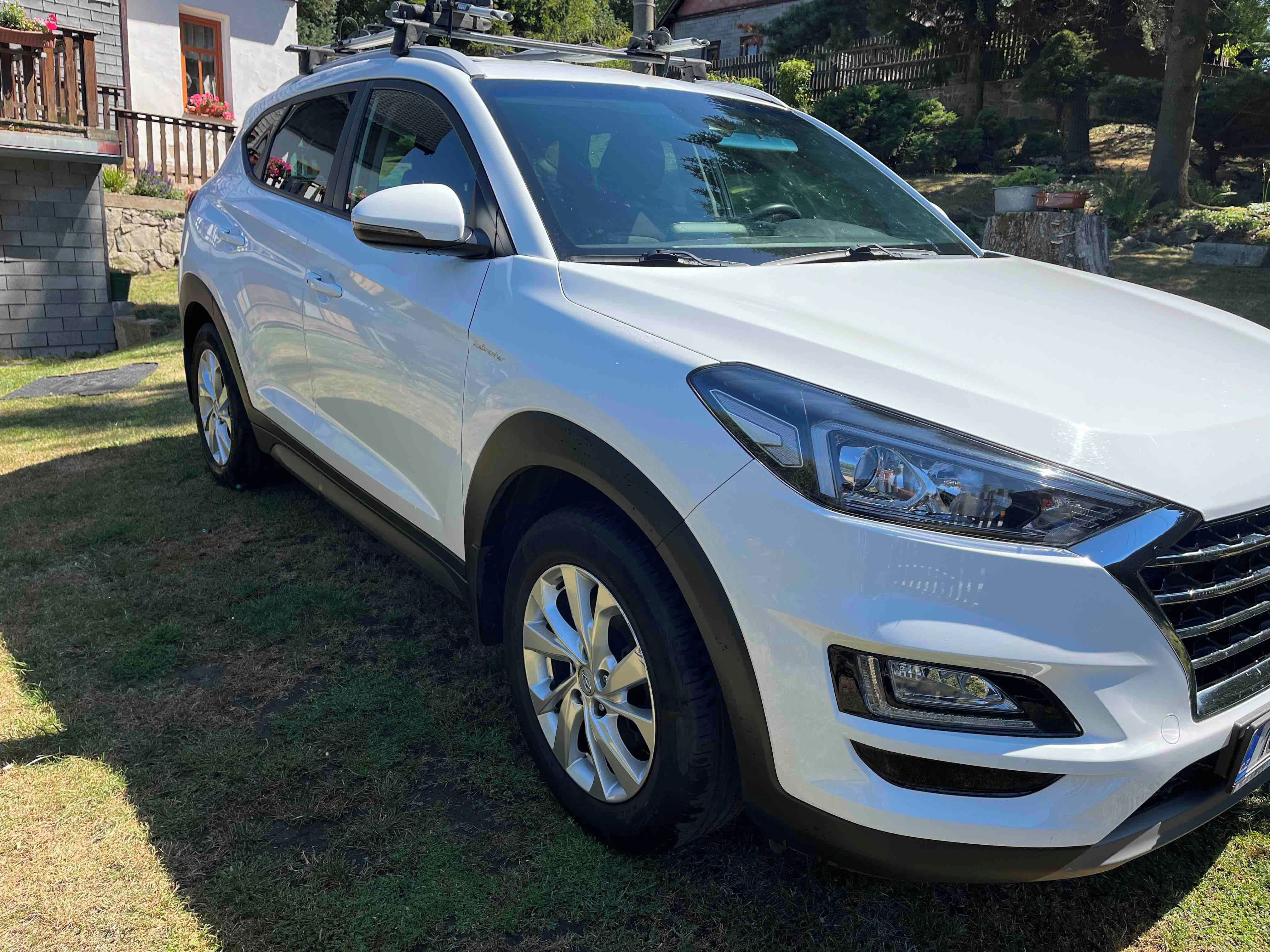 Hyundai Tucson, Hyundai Tucson  1,6 benzín 4x4 - fotka 2