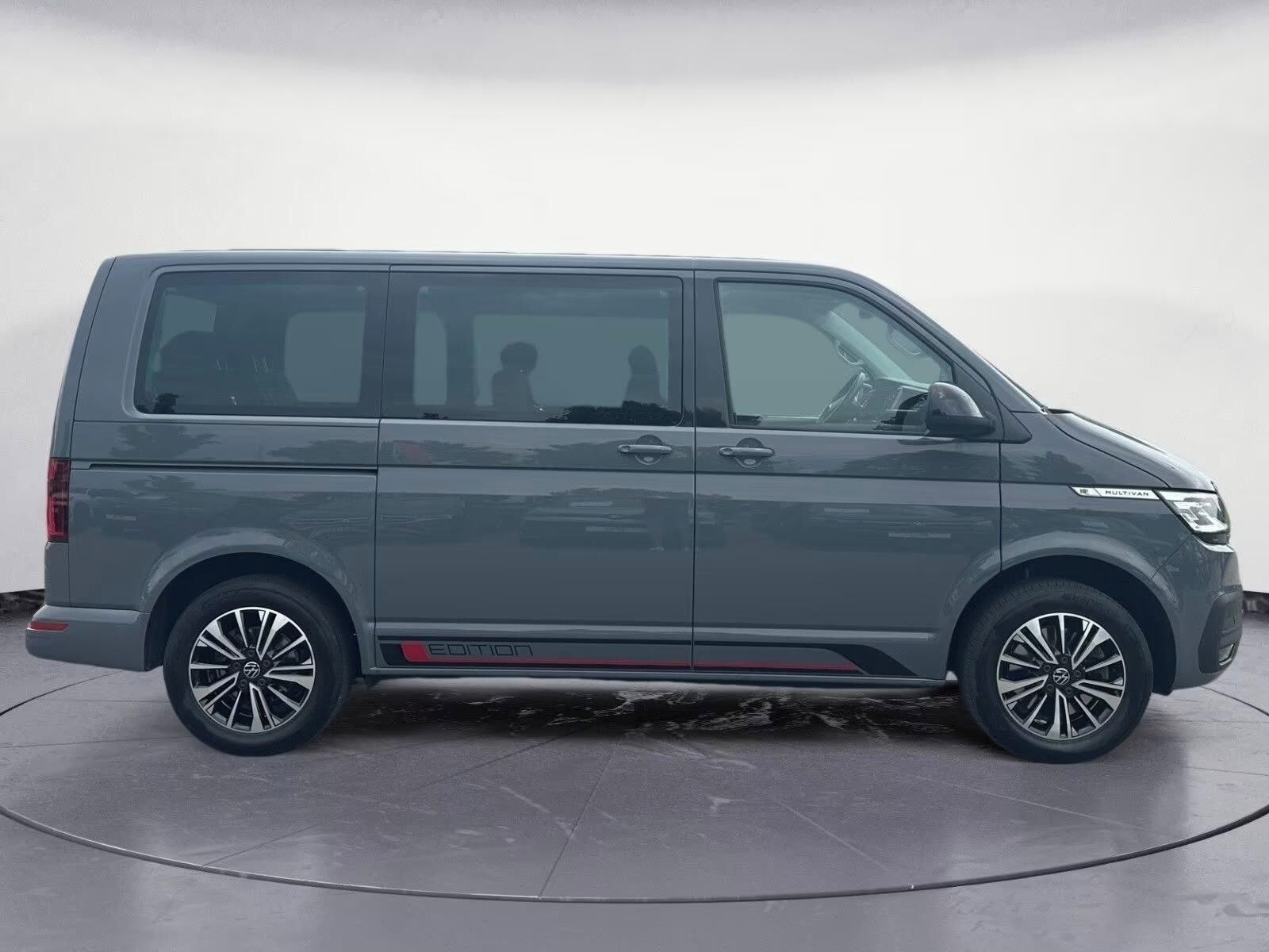 Volkswagen Multivan, T6.1 2.0 TDI DSG 4Motion*Navi* - fotka 6