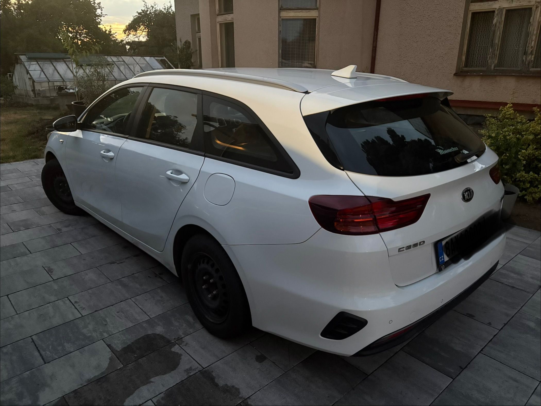 Kia Cee´d, Kia Ceed kombi 1.6 CRDi - fotka 3