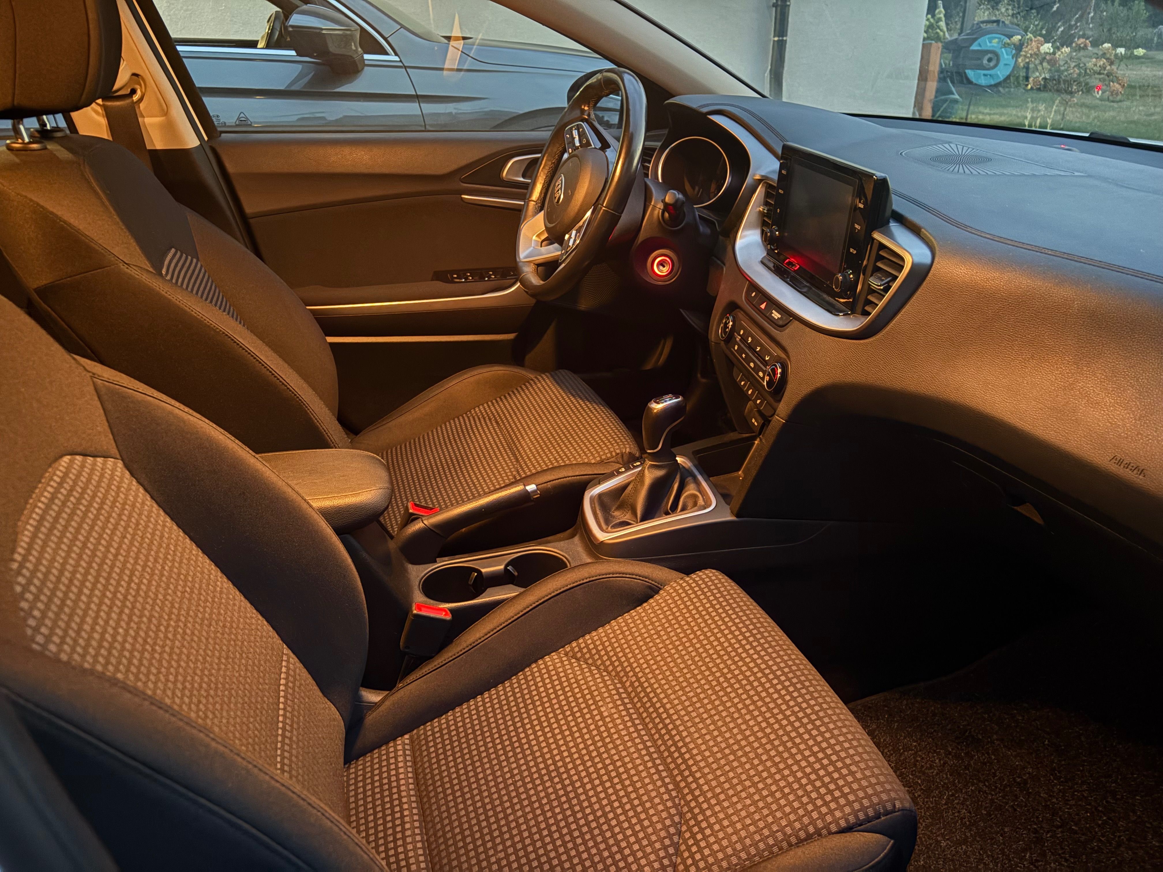 Kia Cee´d, Kia Ceed kombi 1.6 CRDi - fotka 6