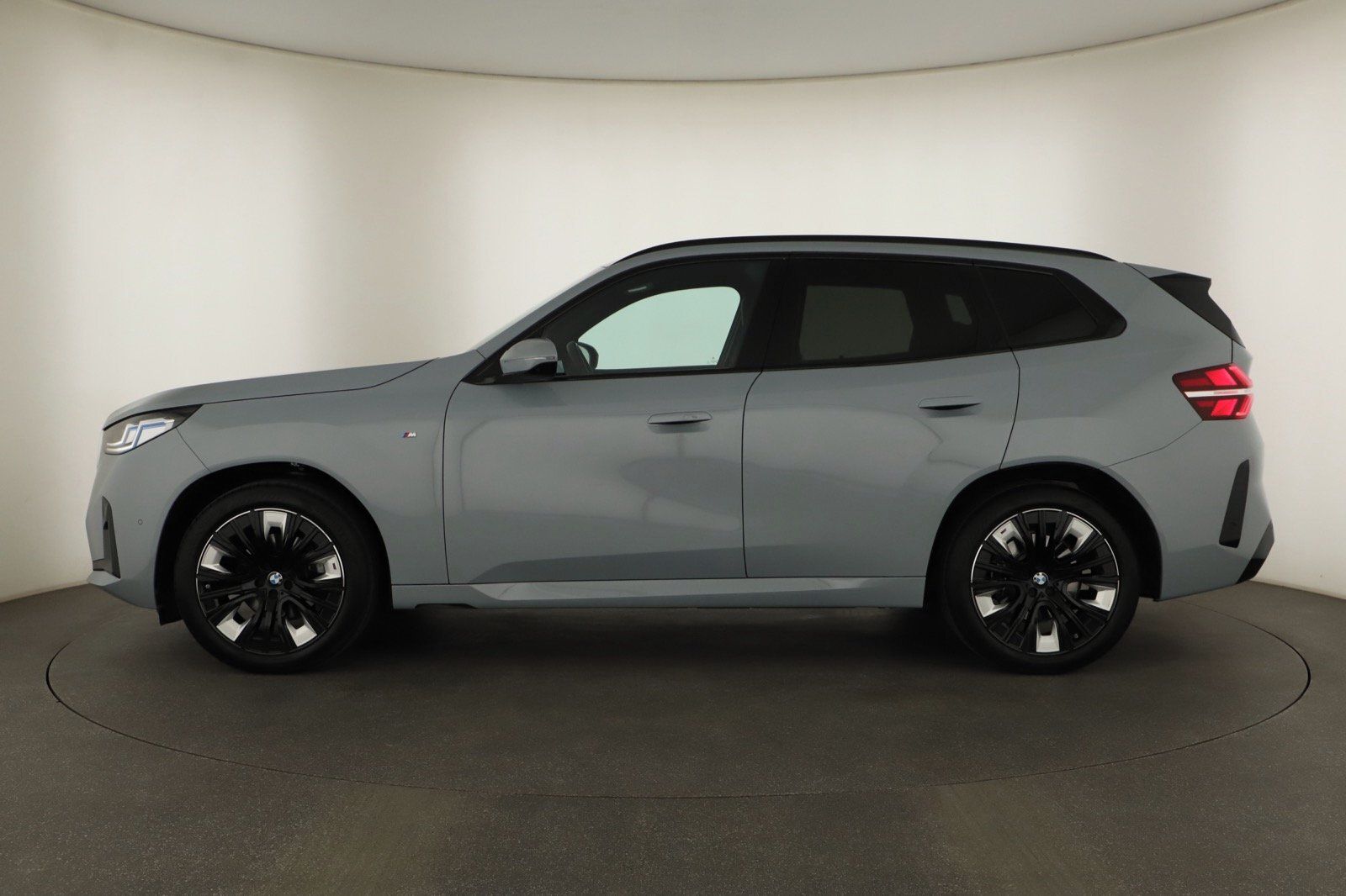 BMW X3, 20d xDrive, M SPORT, 360KAMERA - fotka 2