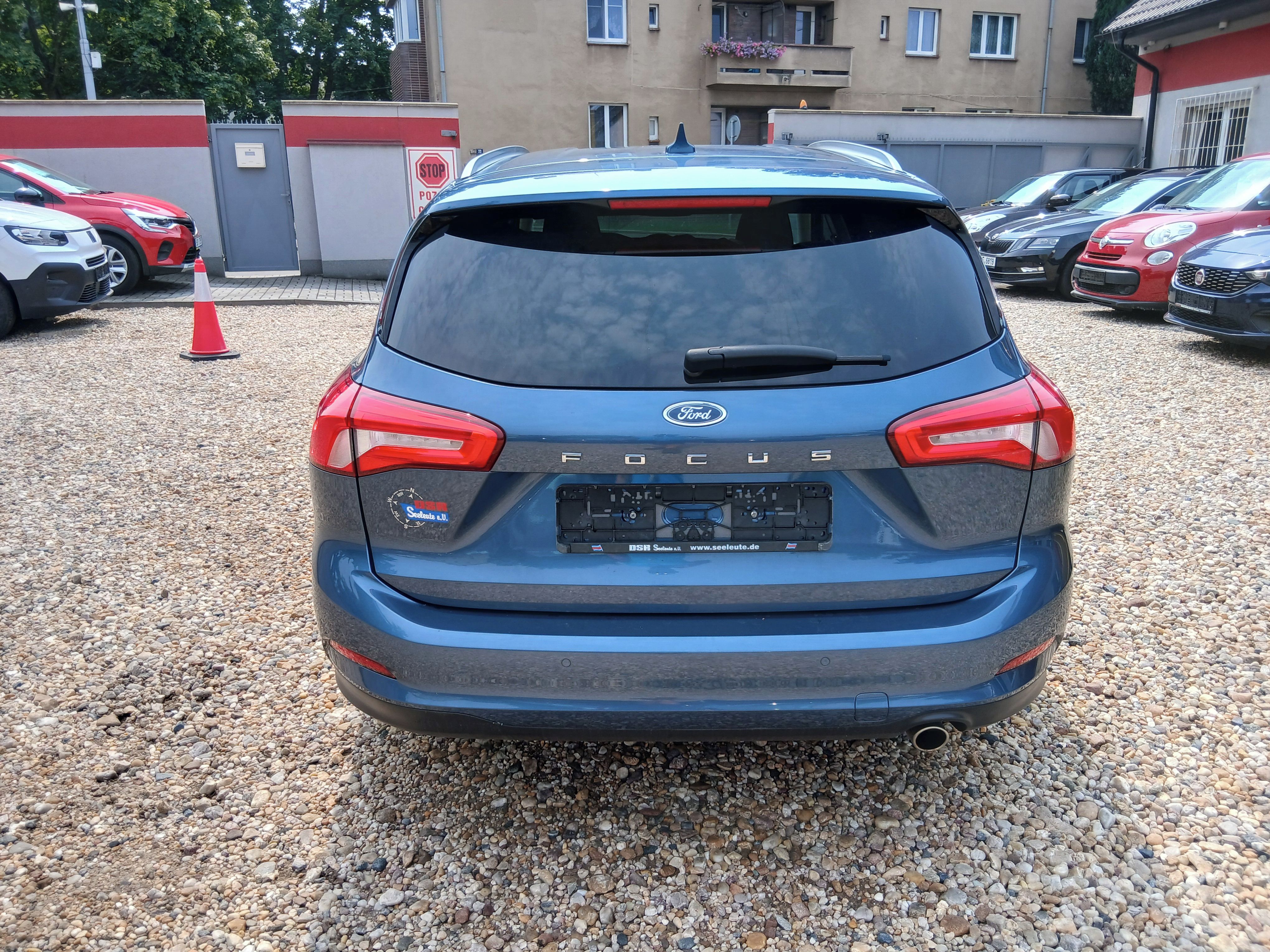 Ford Focus, 1.5TDCi 88KW Kombi S.Kniha +Zi - fotka 6