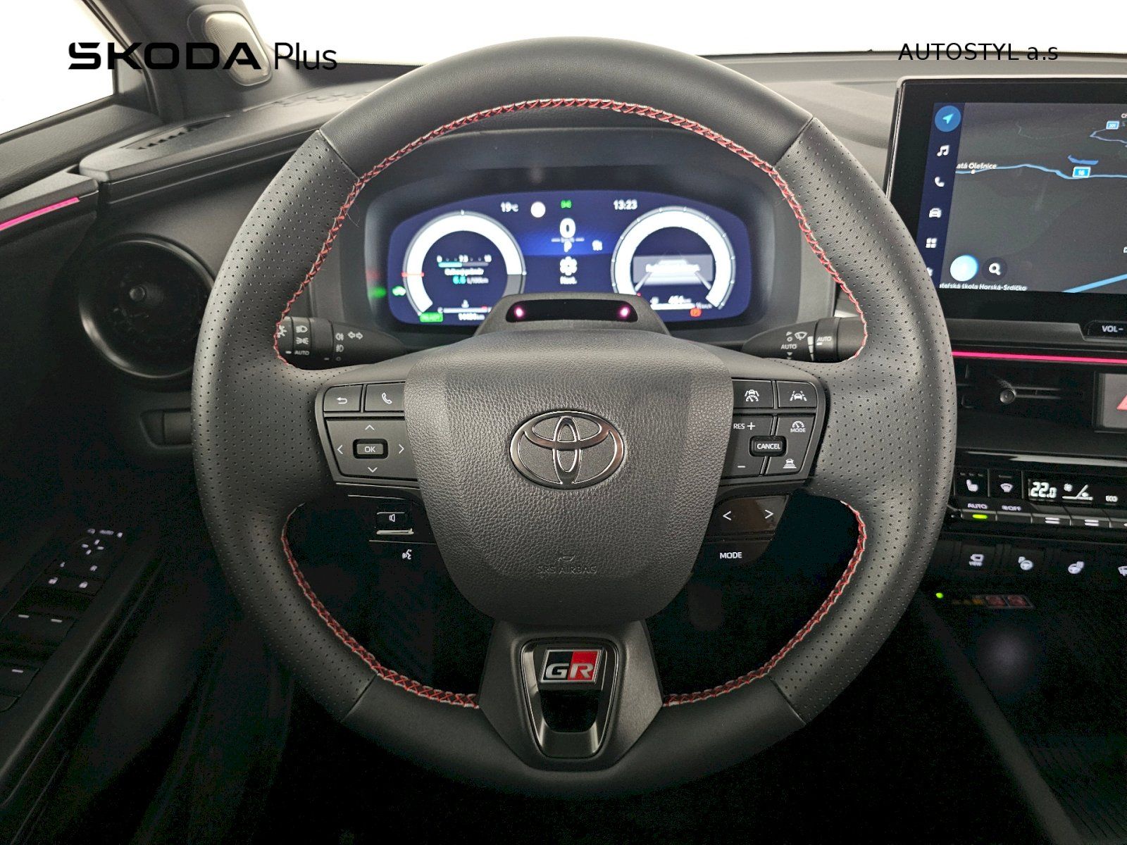 Toyota C-HR, 2.0HEV 4x4 GR-Sport Premiere E - fotka 5