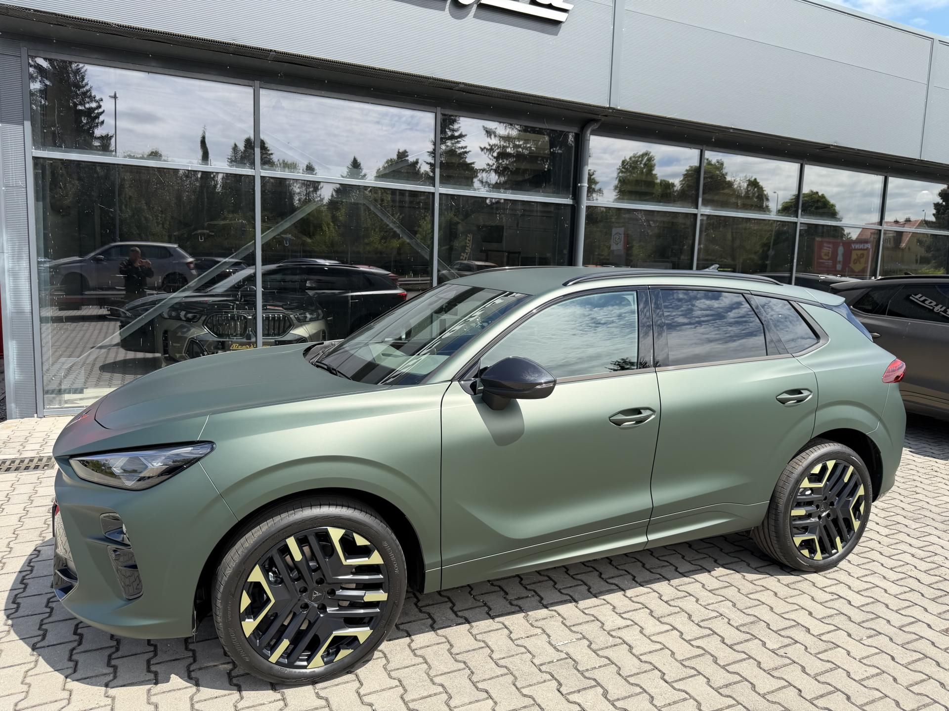 Cupra Terramar, 2.0TSI 150kW 4WD TRIBE NT IMPR - fotka 5