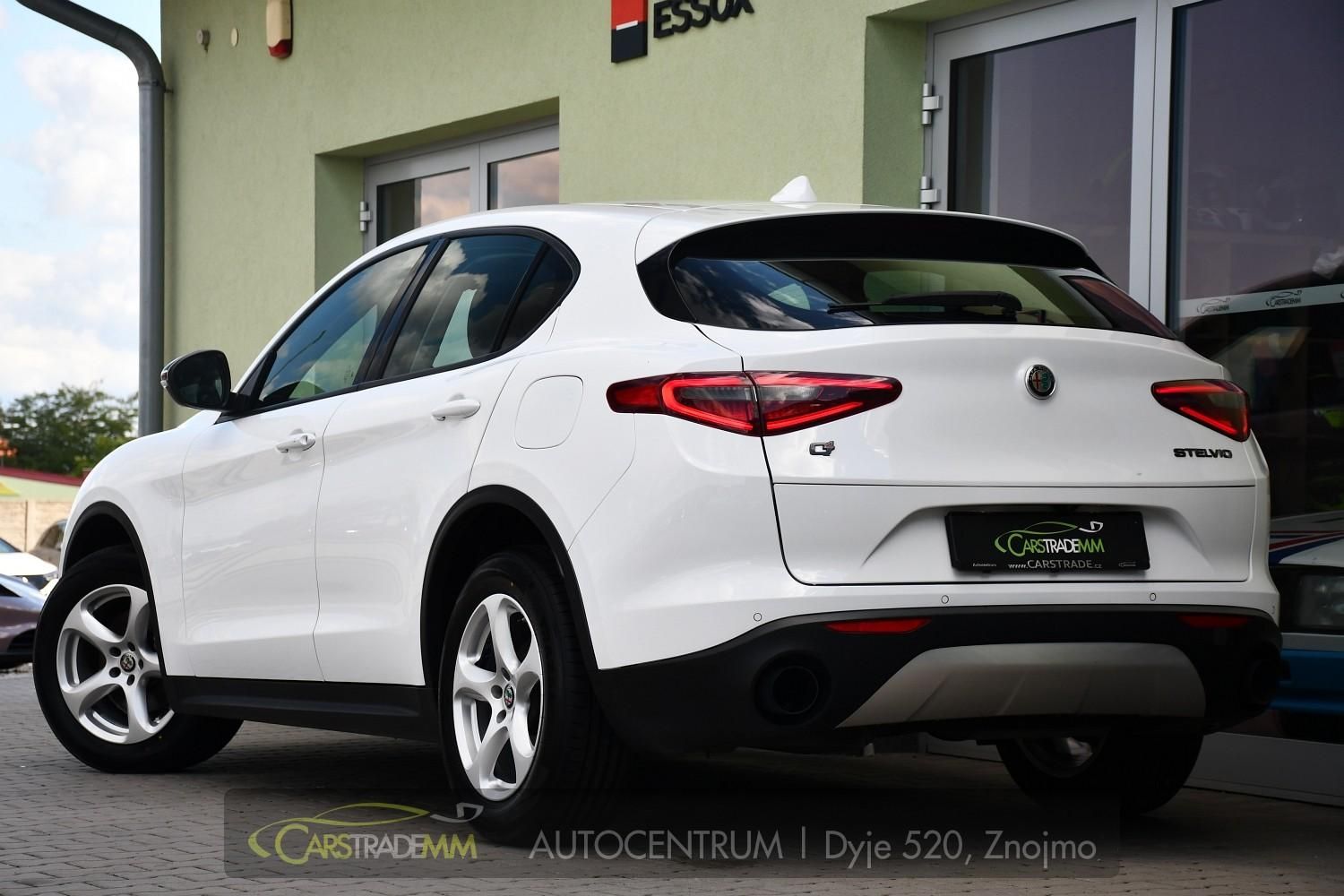 Alfa Romeo Stelvio, 2,2JTD 154 KW 4x4 - fotka 3