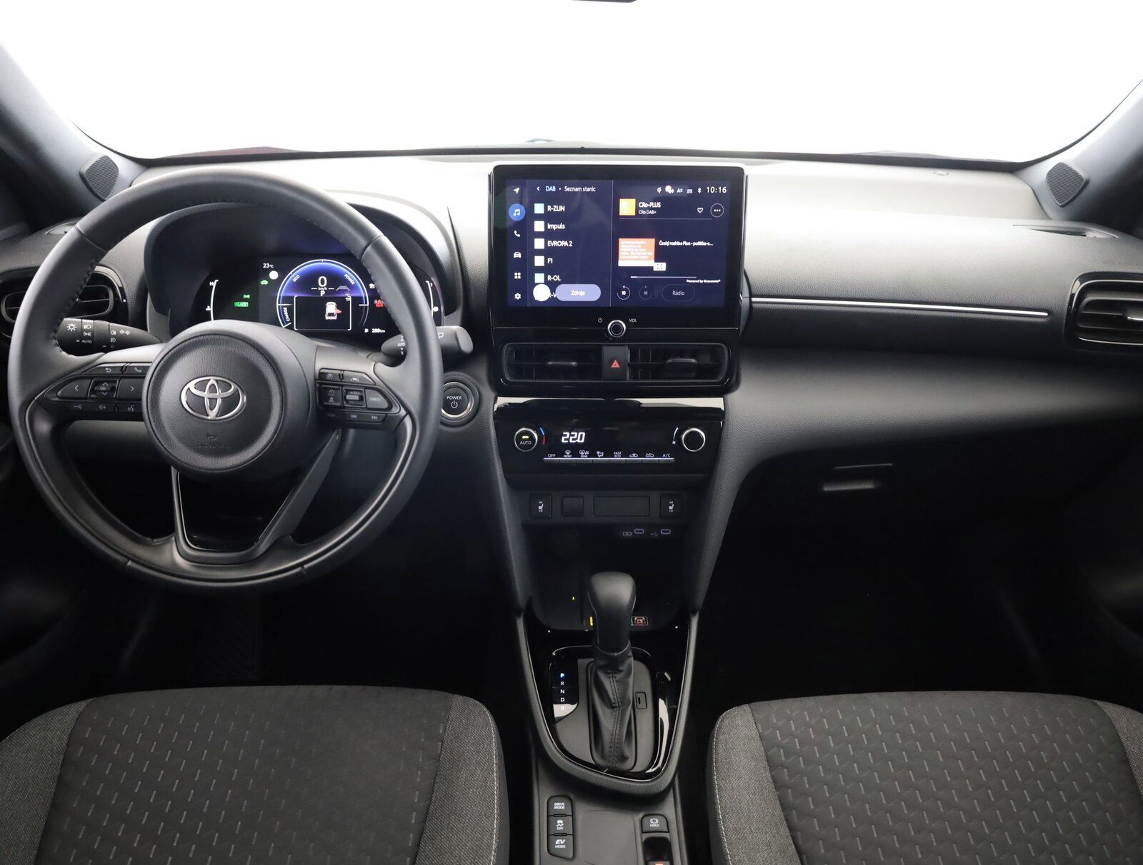 Toyota Yaris Cross, 1.5 VVT-iE, Záruka, Automat - fotka 6