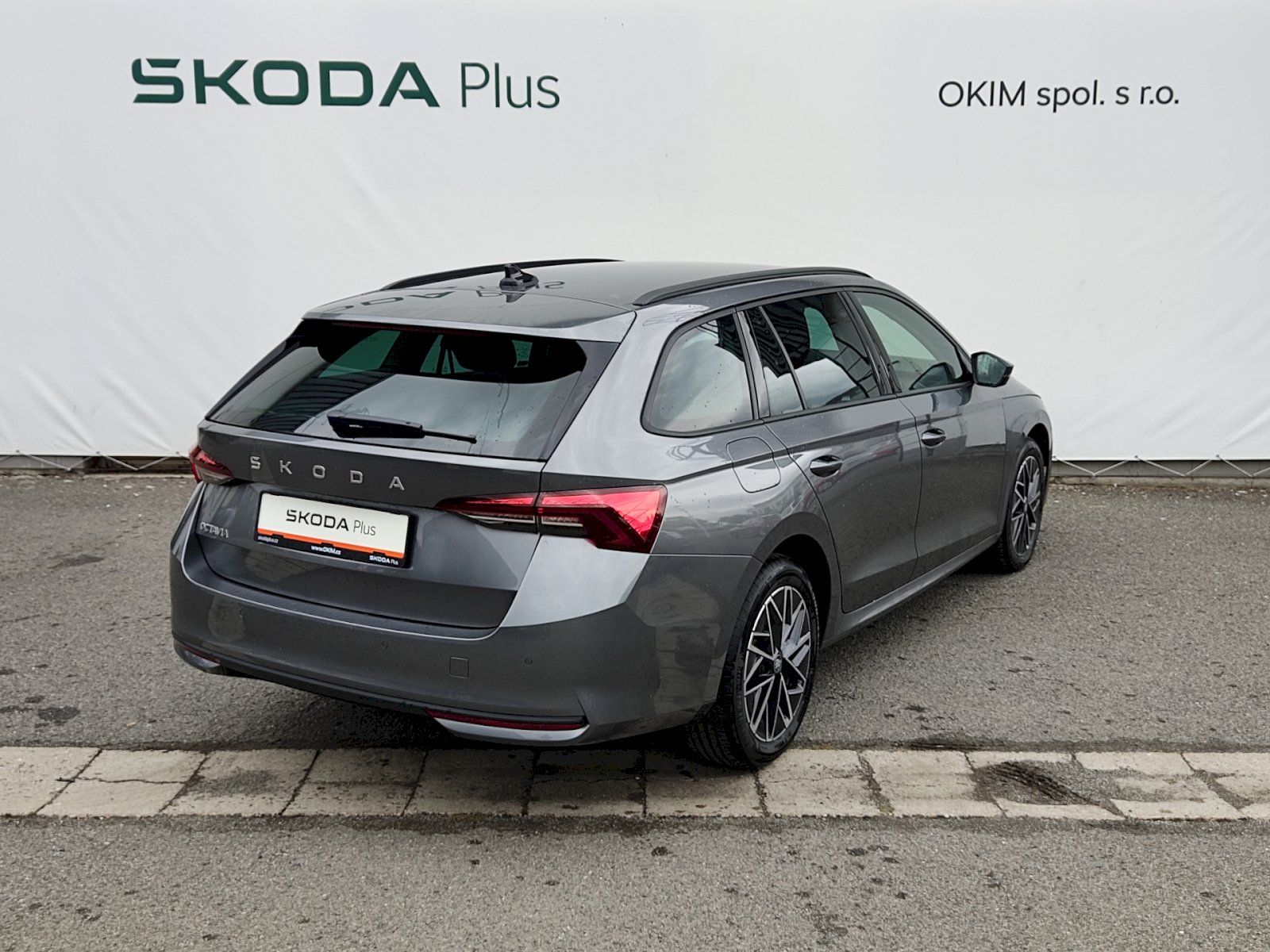 Škoda Octavia, Combi Selection 2,0 Tdi 110 Kw - fotka 2