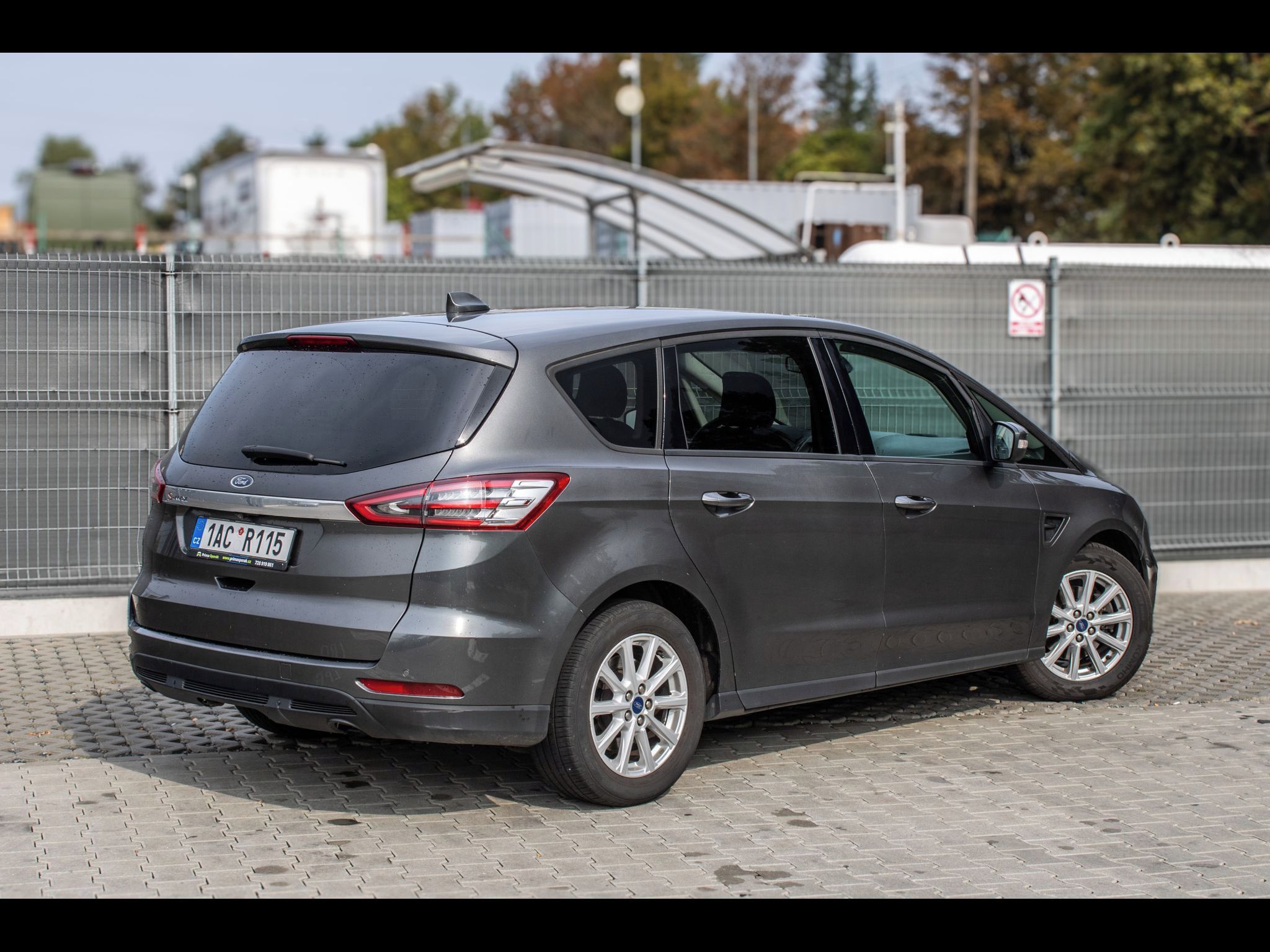 Ford S-MAX - fotka 5