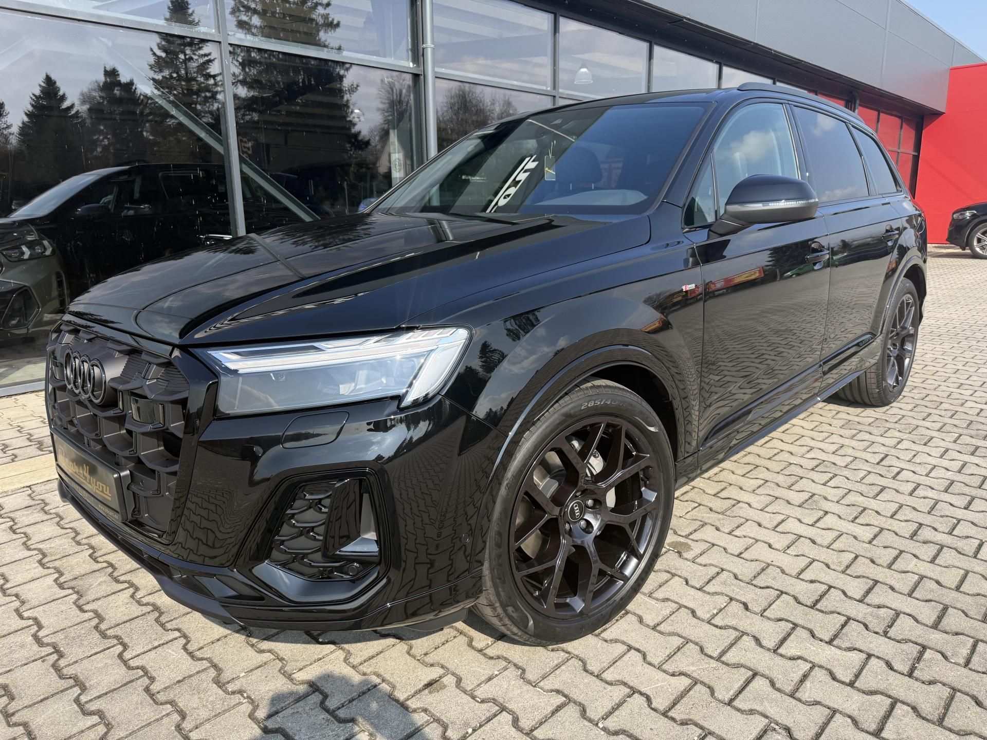 Audi Q7, 50TDI 210kW S-LINE GRAVITY LED - fotka 5