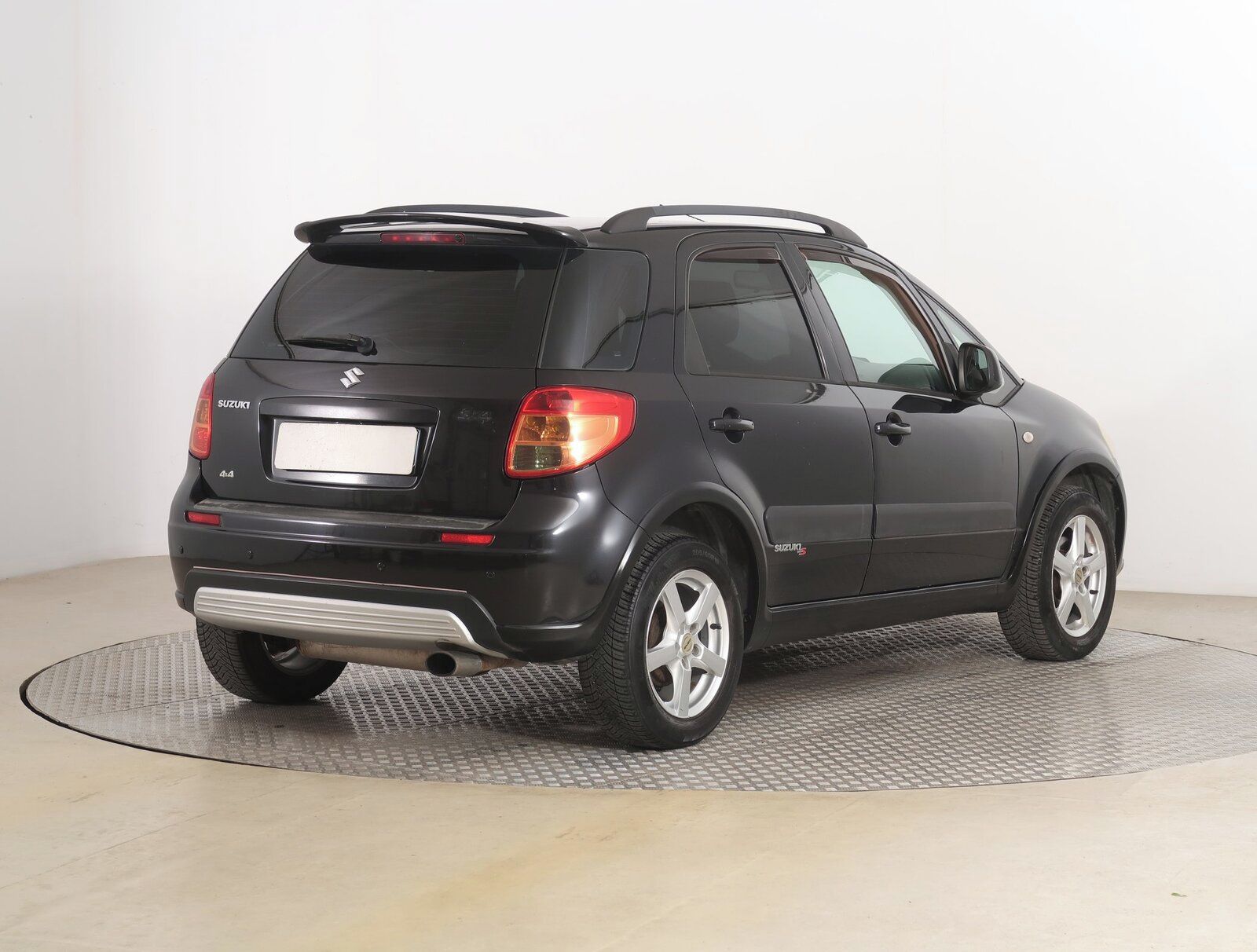 Suzuki SX4, 1.9 DDiS, 4X4, Serv.kniha - fotka 5