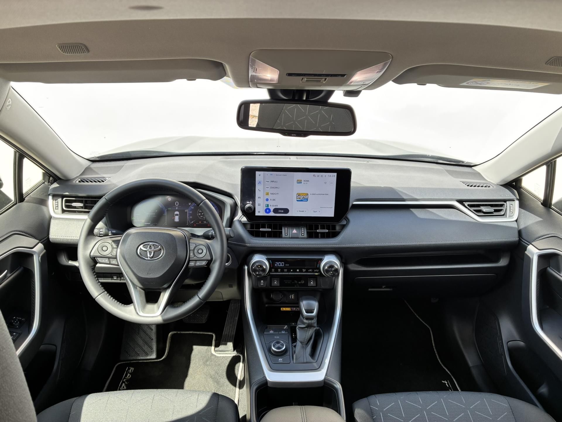 Toyota Rav4, 2.5 HSD e-CVT AWD Comfort Styl - fotka 5