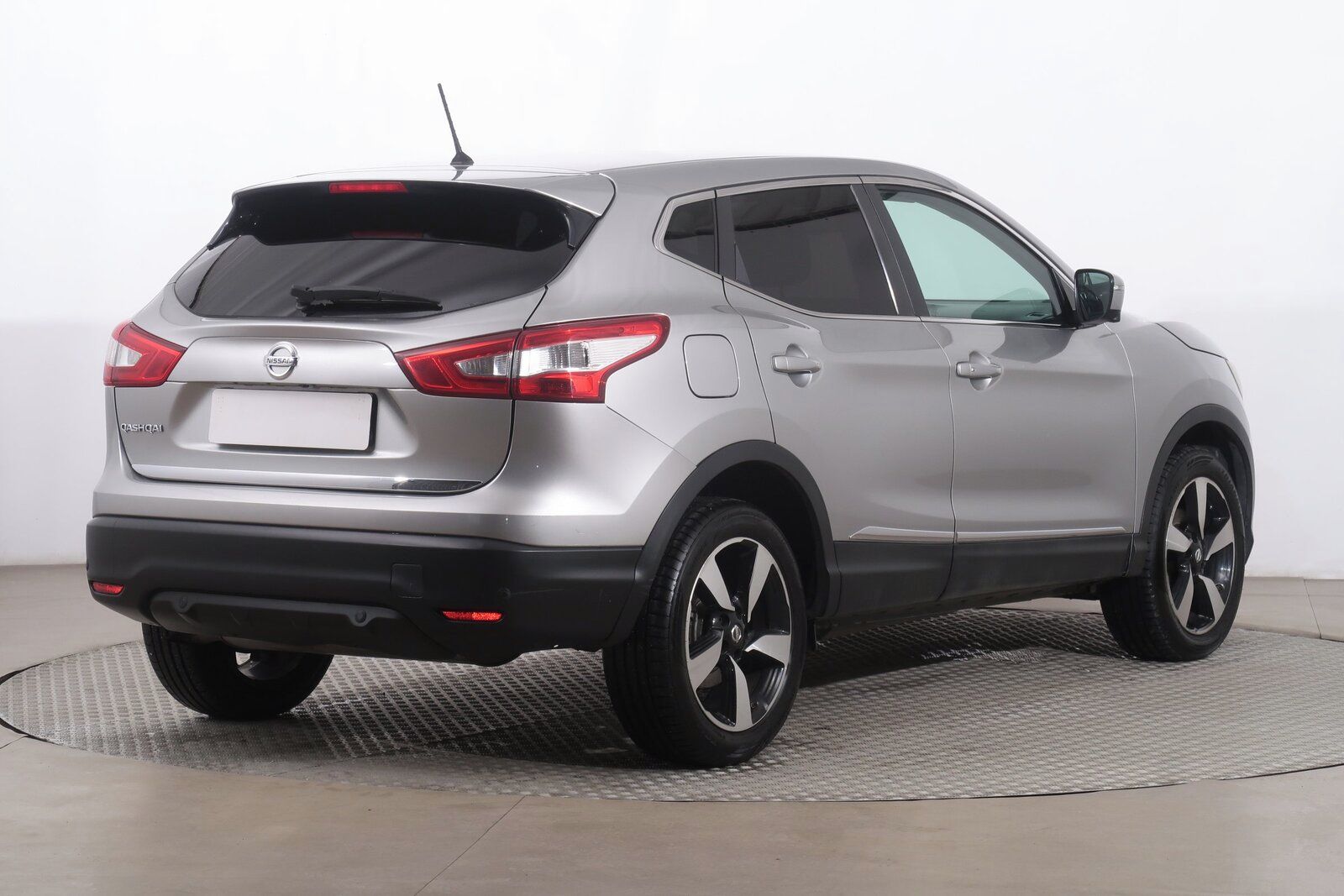 Nissan Qashqai, 1.2 DIG-T, Serv.kniha - fotka 5