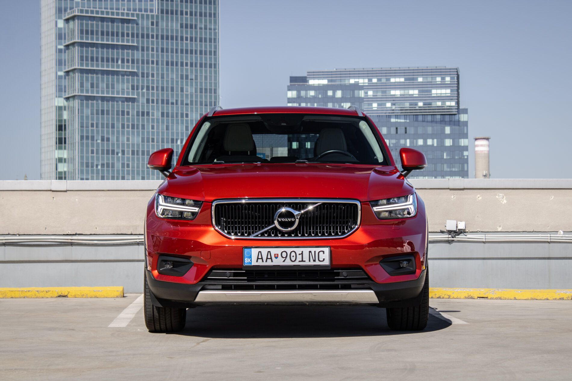 Volvo XC40 - fotka 2