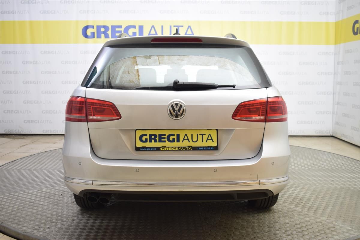 Volkswagen Passat, 2,0 TDi PR. SERVIS,PO TK - fotka 4