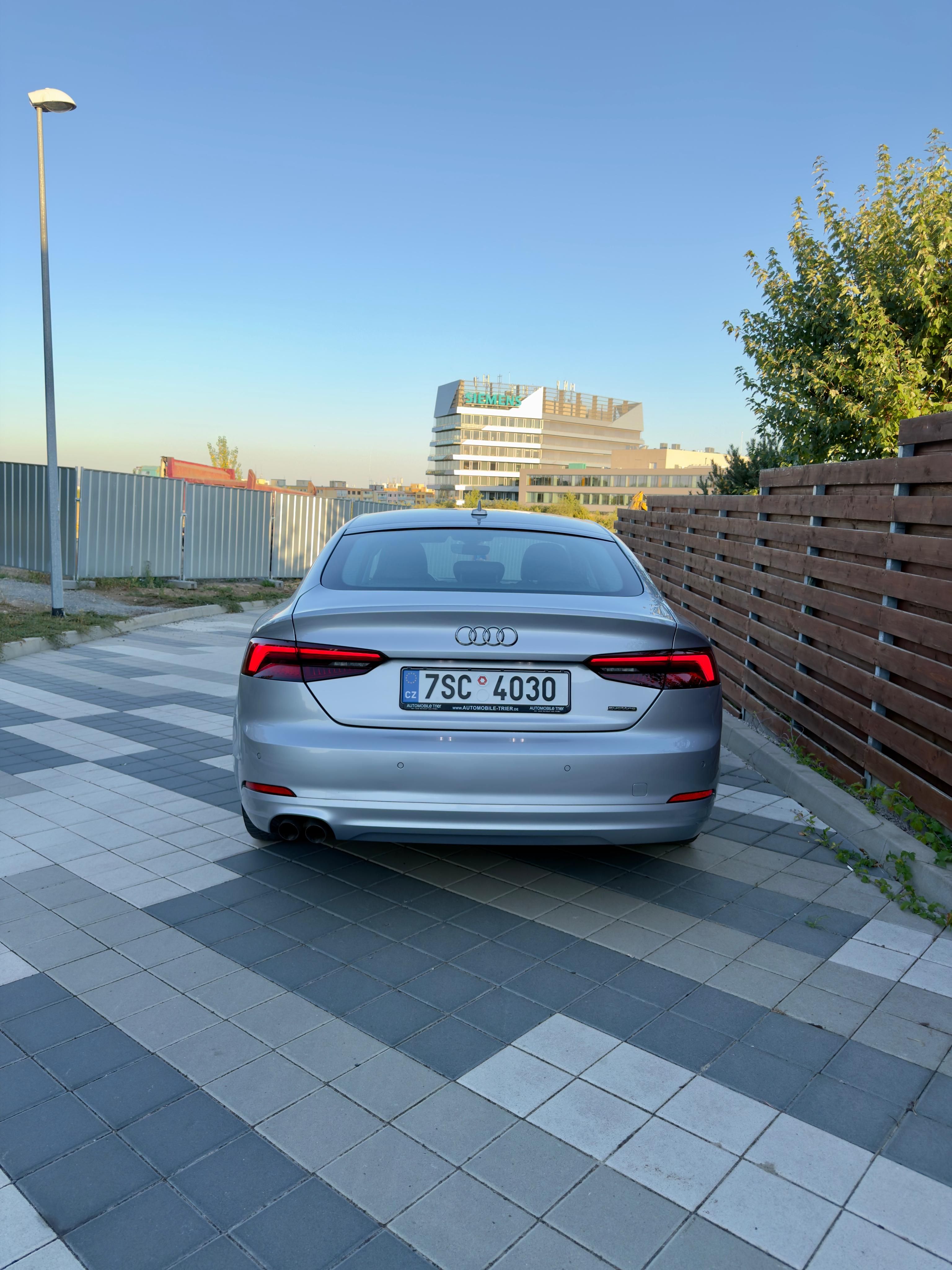 Audi A5, Audi A5 Sportback 2.0 TDI 140 - fotka 5