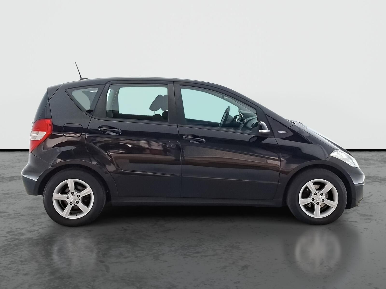 Mercedes-Benz Třídy A, 160, Klima, El. okna - fotka 6