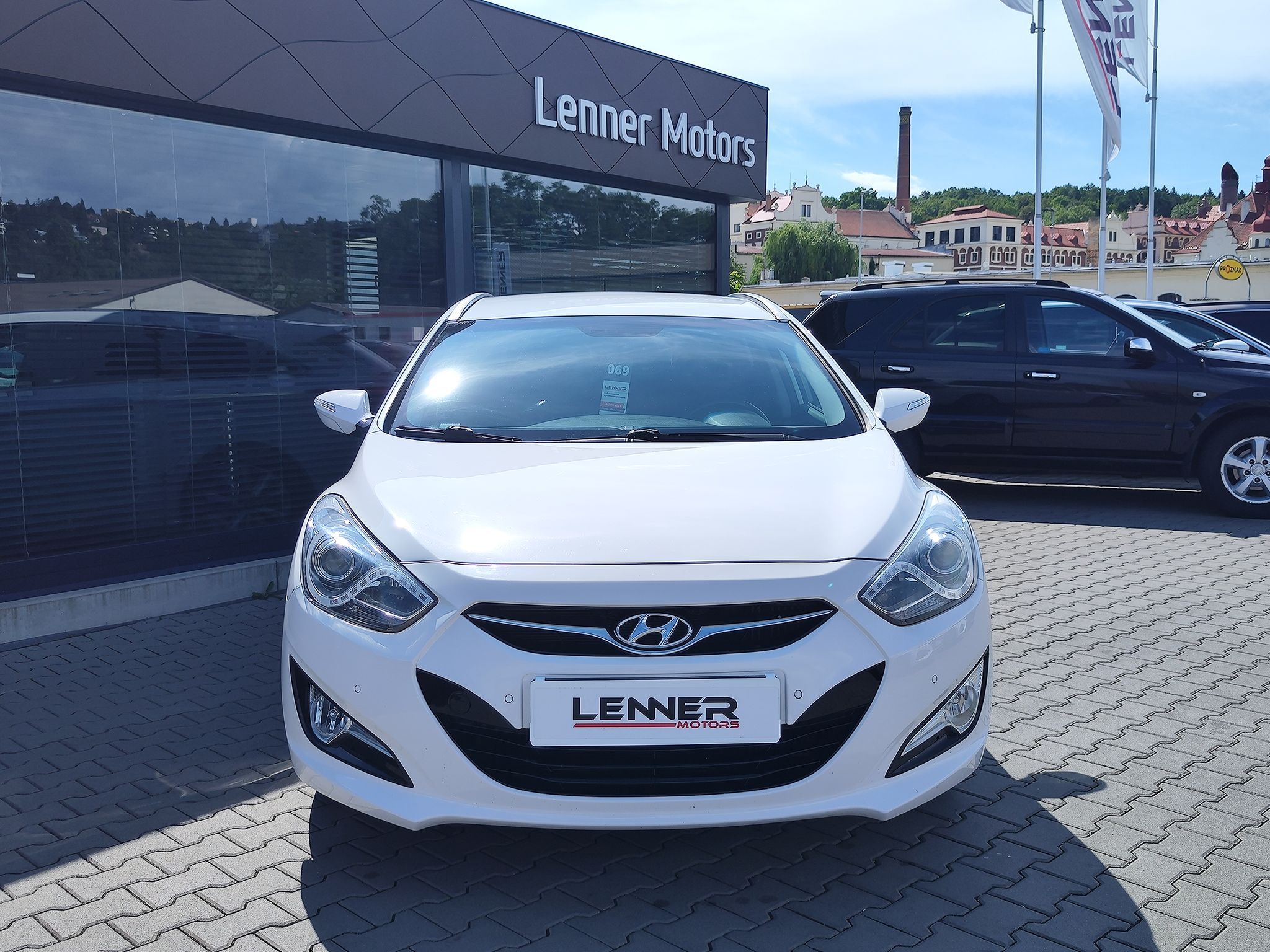 Hyundai i40, 1.7 CRDI/100kW Experience AT - fotka 2