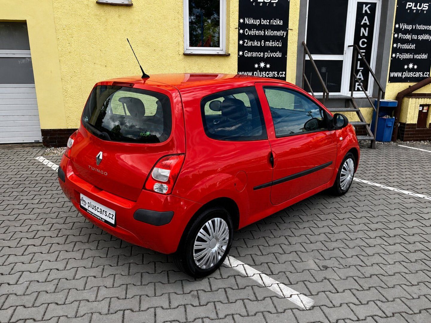 Renault Twingo, 1,2i (43kW)*STK DO 8/2028* - fotka 2