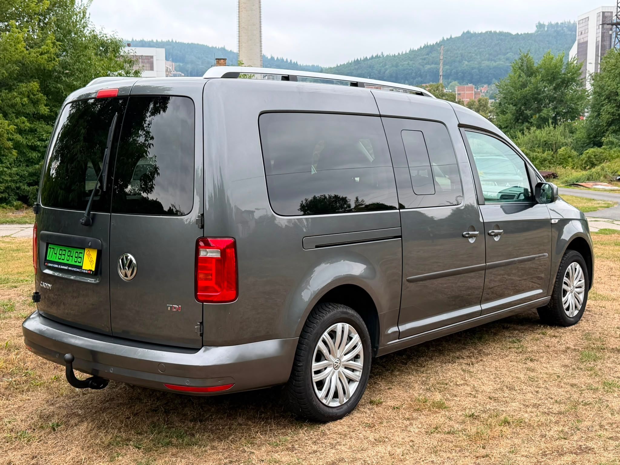 Volkswagen Caddy, MAXI 2,0 TDI-110 KW-7 MÍST! - fotka 5