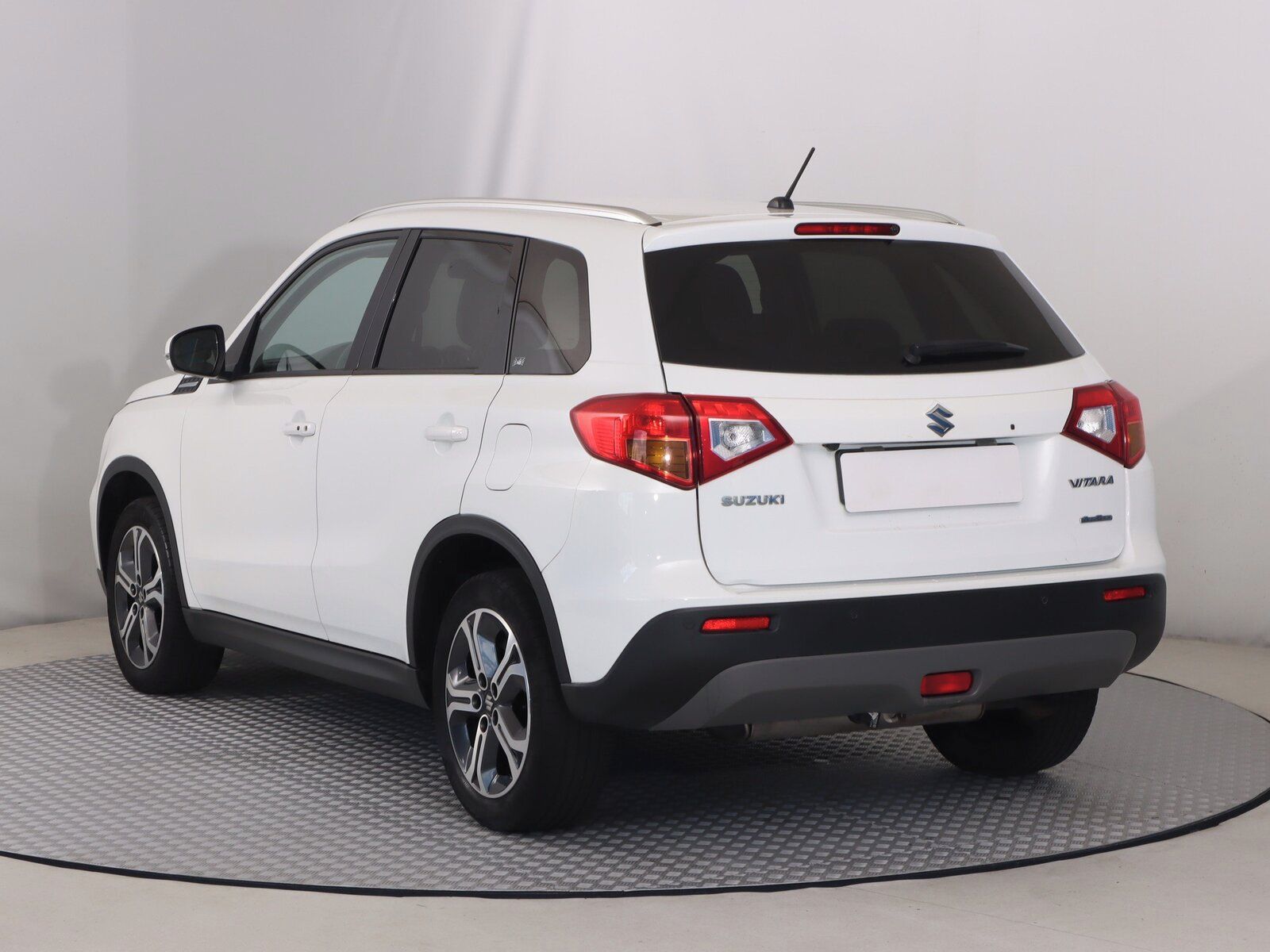 Suzuki Vitara, 1.6 VVT, 4X4, Serv.kniha - fotka 4