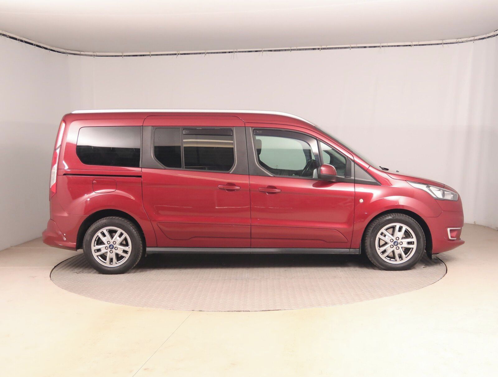 Ford Tourneo Connect, Maxi 1.5 EcoBlue, Titanium - fotka 6