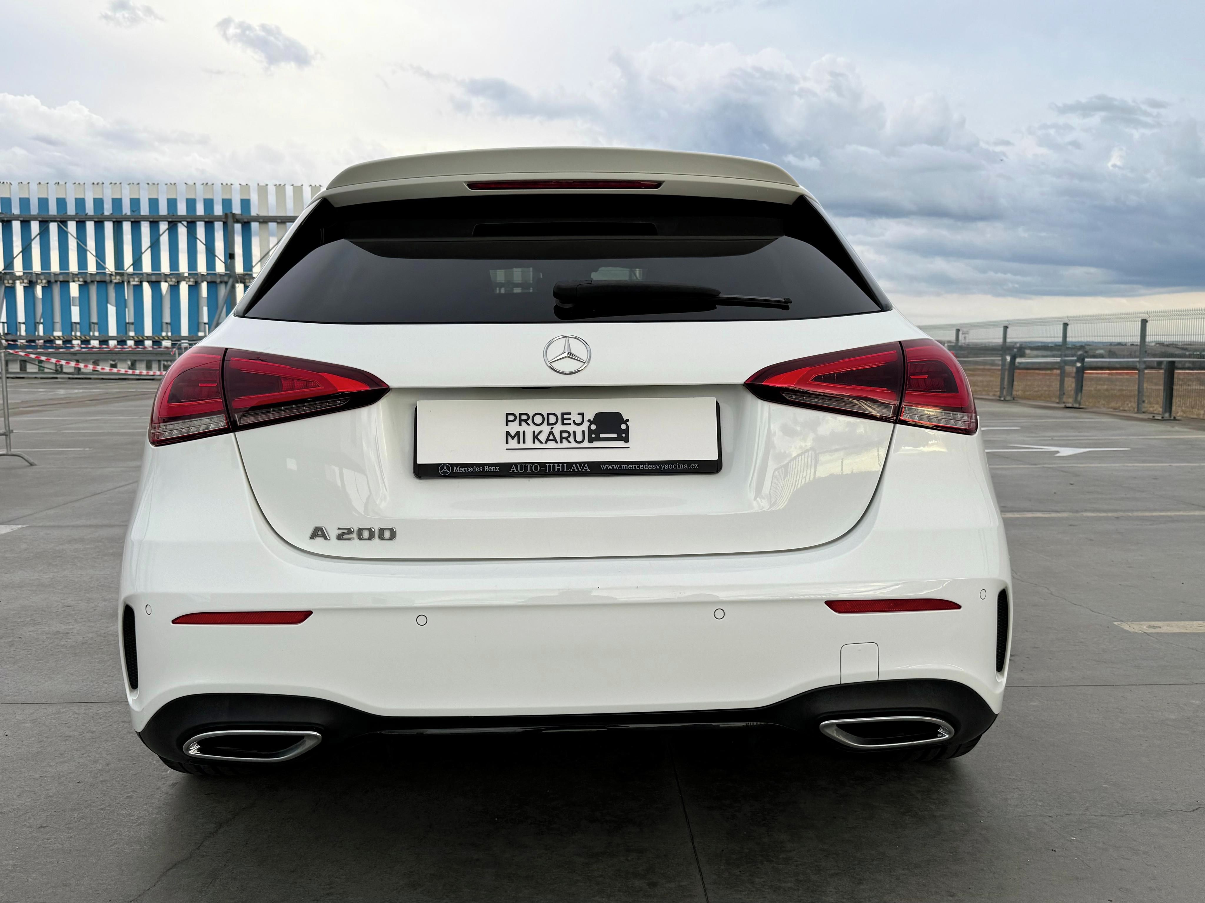 Mercedes-Benz Třídy A, A200 AMG - fotka 4