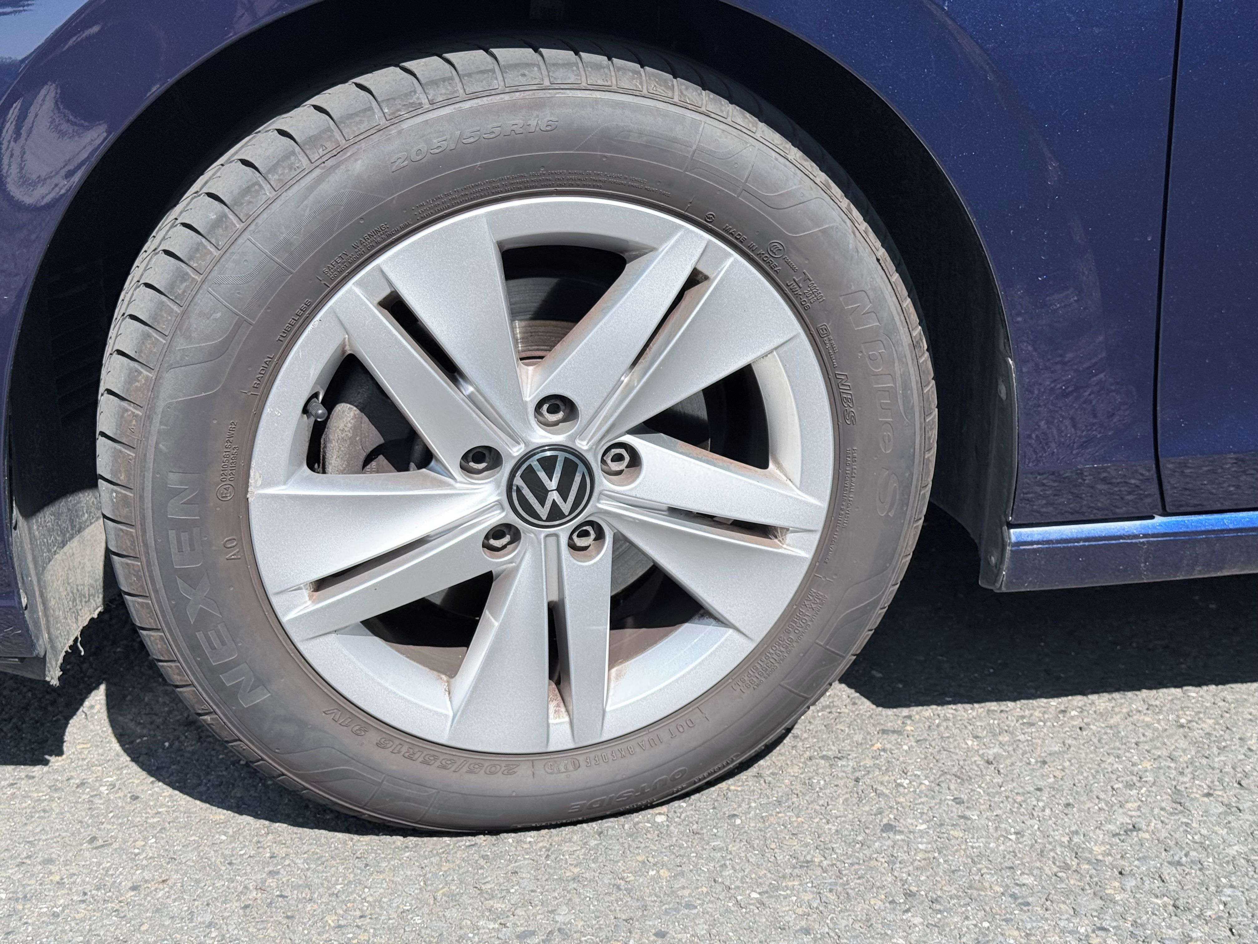 Volkswagen Golf, První majitel, servis. - fotka 6