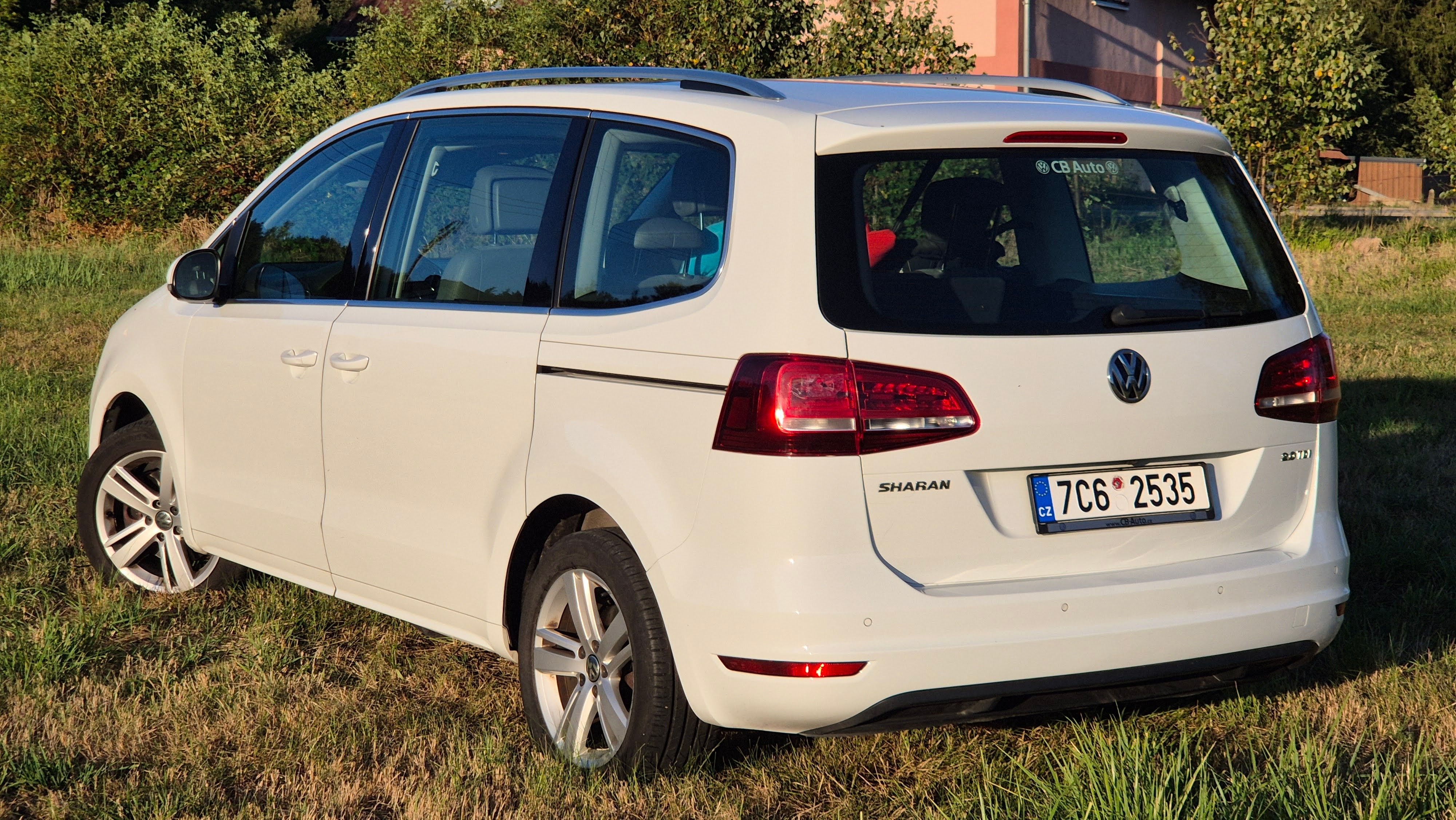 Volkswagen Sharan - fotka 6