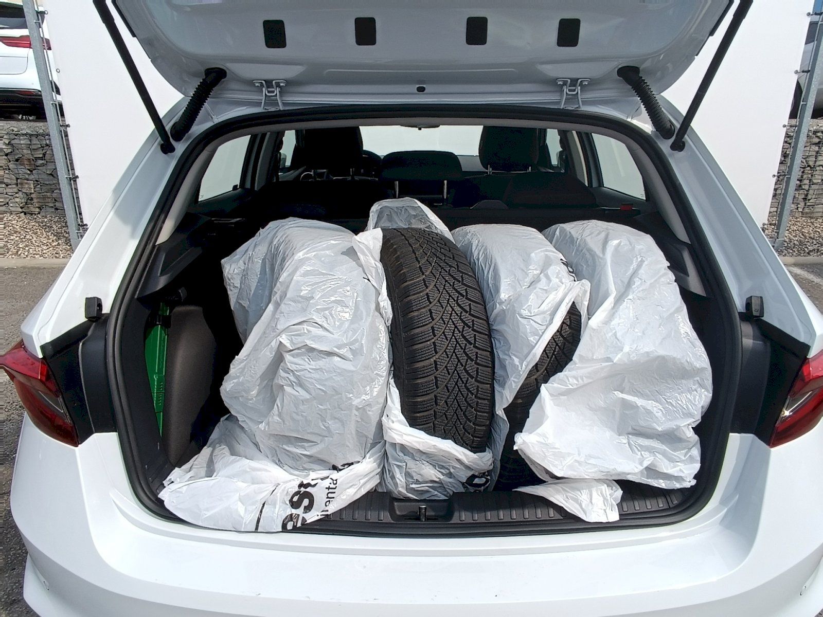 Škoda Fabia, Selection 1,0TSi/70kw 5°MP - fotka 6
